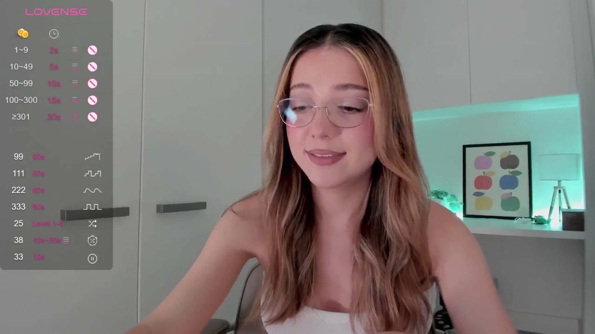 Gallery image thumbnail from cutiee's myfreecams stream on, 02/16/2026, 01:14 image 11 of 20