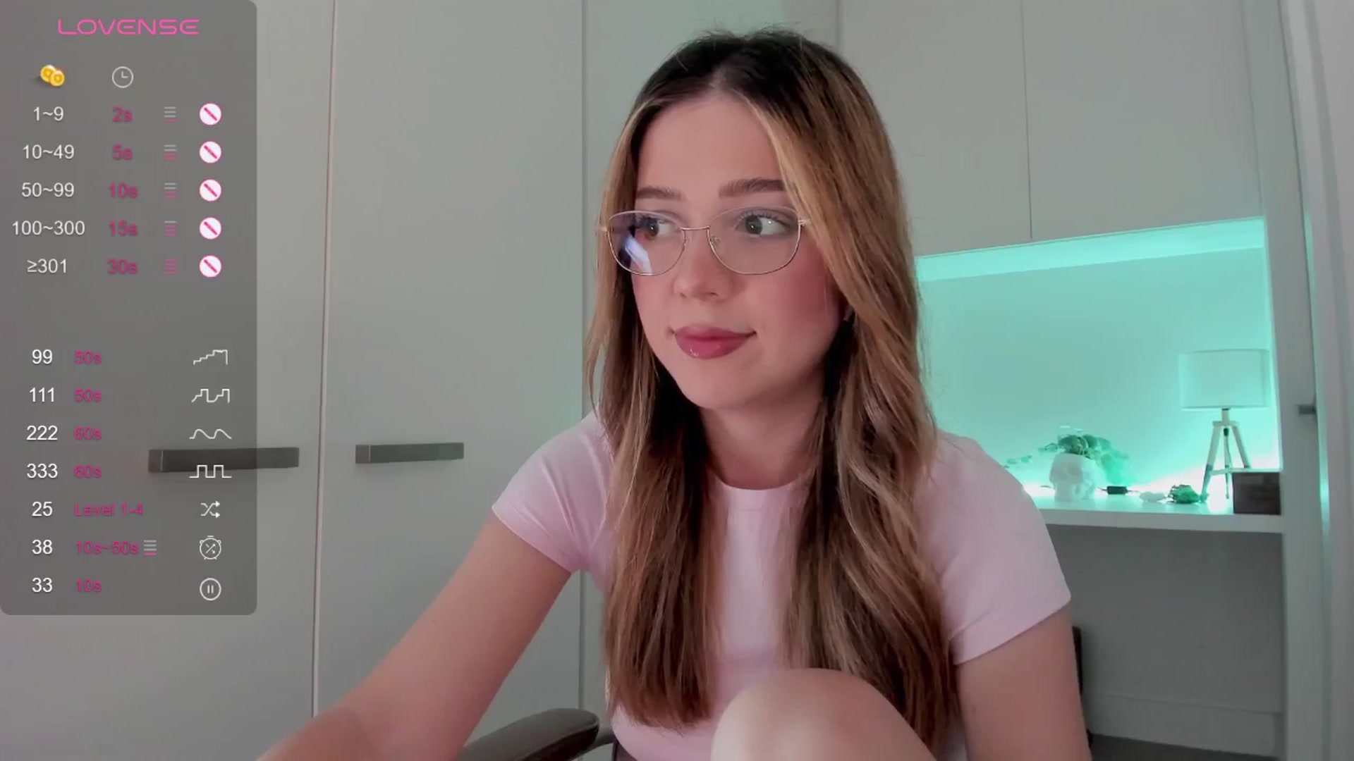 Gallery image thumbnail from cutiee's myfreecams stream on, 02/19/2026, 02:16 image 8 of 20