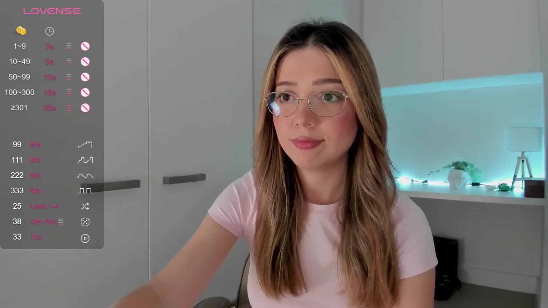 Gallery image thumbnail from cutiee's myfreecams stream on, 02/19/2026, 02:41 image 15 of 20