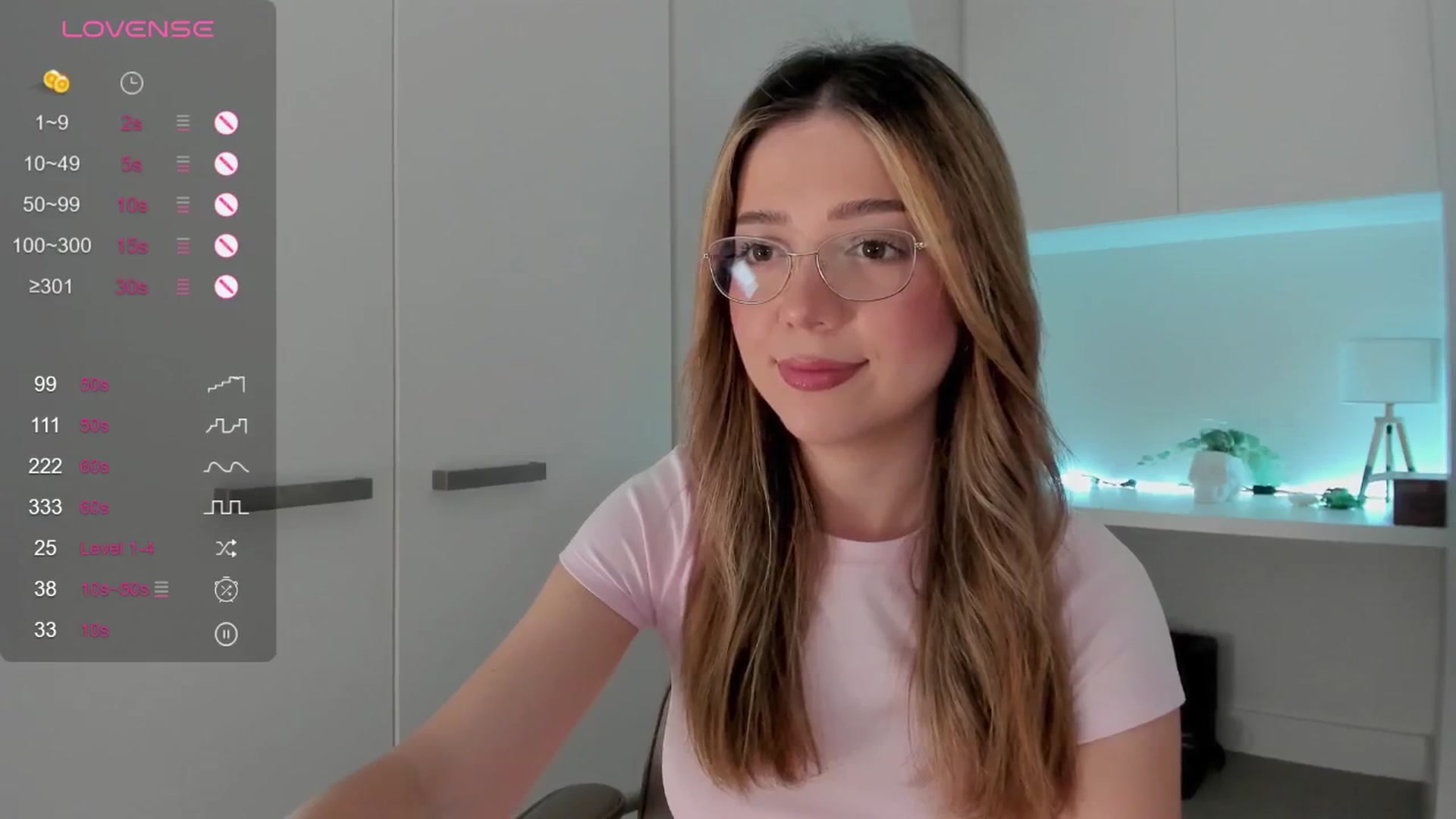 Gallery image thumbnail from cutiee's myfreecams stream on, 02/19/2026, 02:41 image 16 of 20