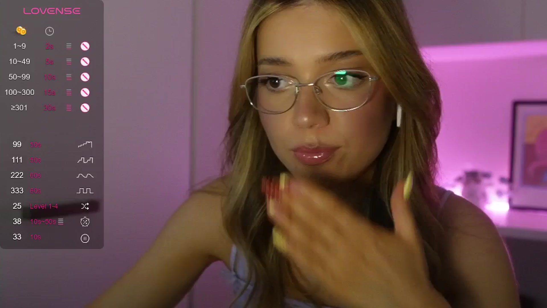 Gallery image thumbnail from cutiee's myfreecams stream on, 03/13/2026, 06:41 image 1 of 20