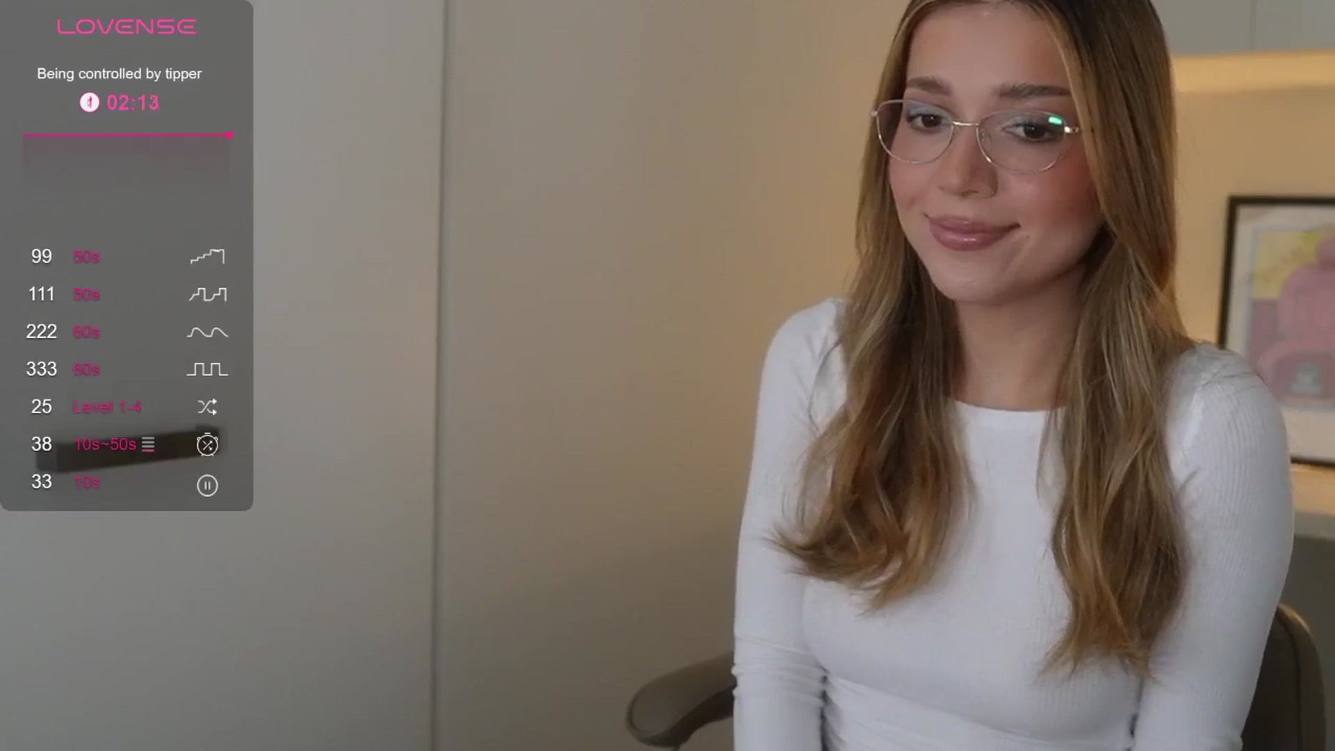Gallery image thumbnail from cutiee's myfreecams stream on, 03/30/2026, 04:02 image 19 of 20