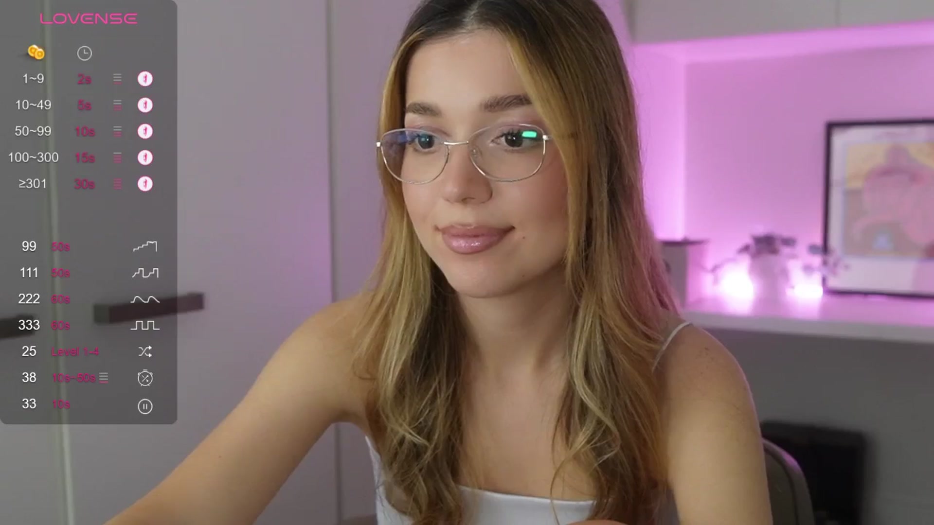 Gallery image thumbnail from cutiee's myfreecams stream on, 04/01/2026, 05:33 image 12 of 20