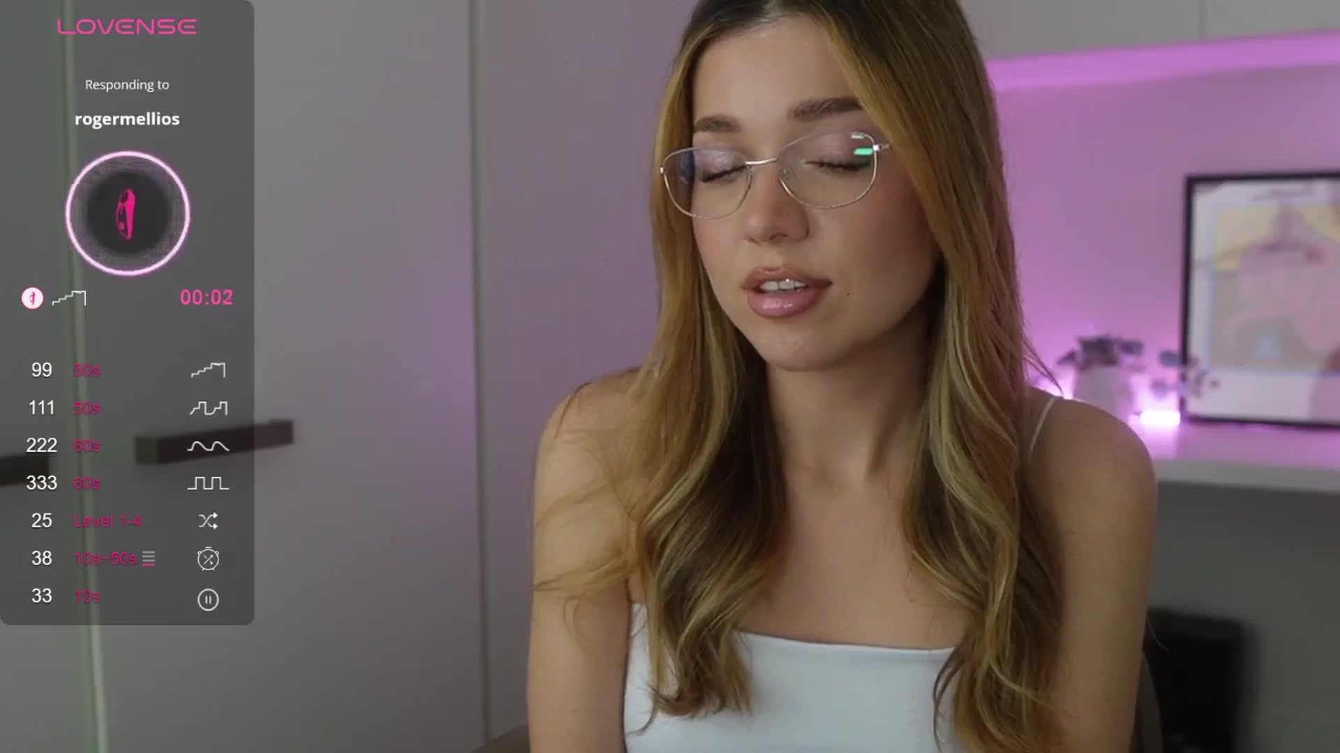 Gallery image thumbnail from cutiee's myfreecams stream on, 04/01/2026, 05:33 image 19 of 20