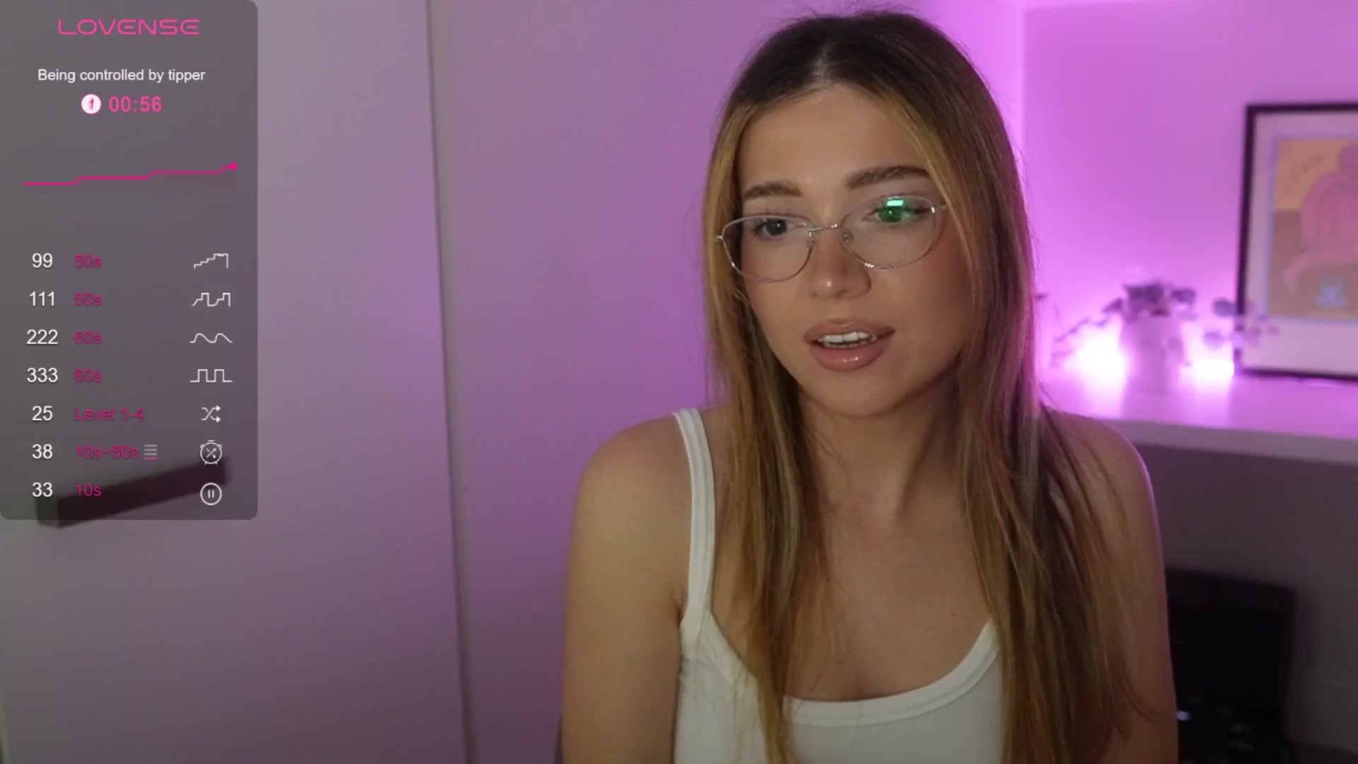 Gallery image thumbnail from cutiee's myfreecams stream on, 04/14/2026, 07:36 image 16 of 20