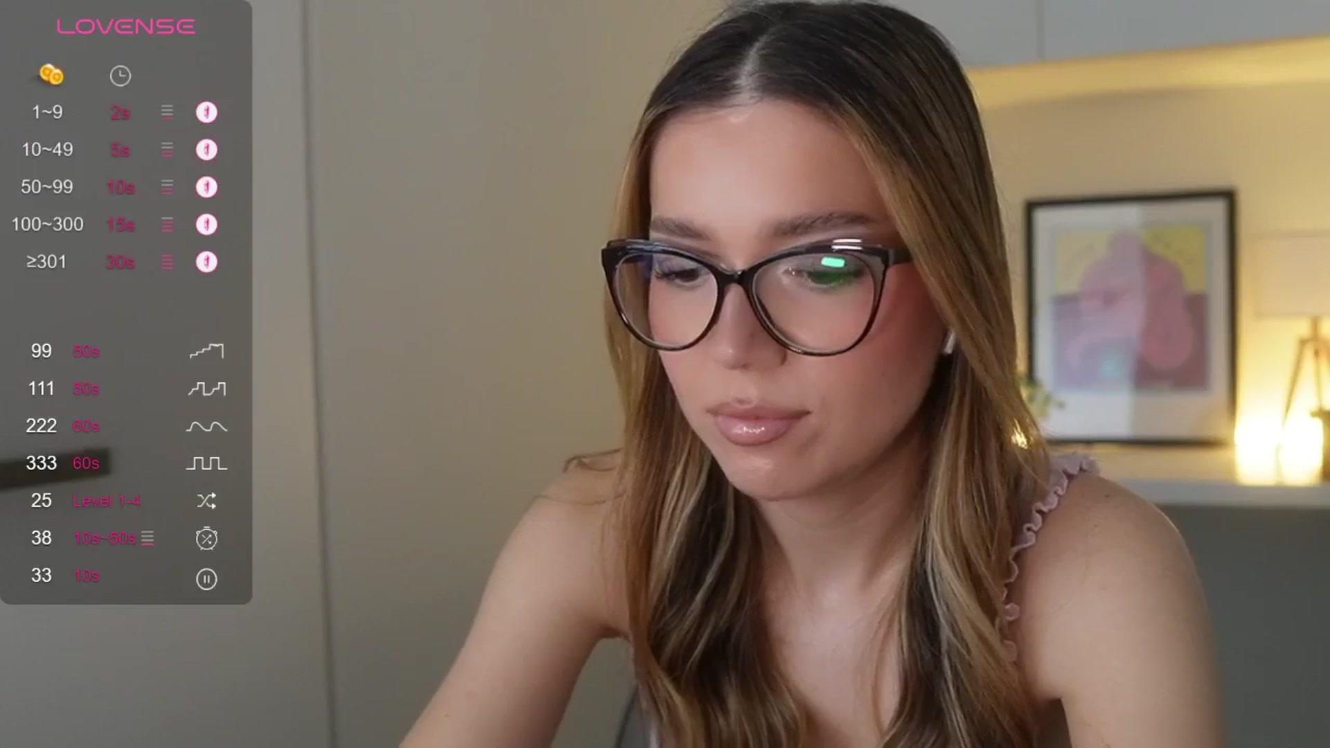 Gallery image thumbnail from cutiee's myfreecams stream on, 04/15/2026, 04:12 image 10 of 20