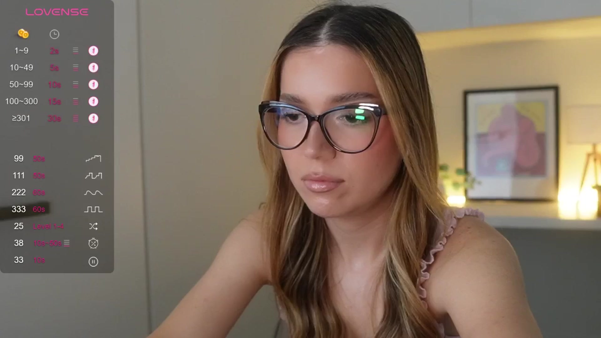 Gallery image thumbnail from cutiee's myfreecams stream on, 04/15/2026, 04:12 image 13 of 20