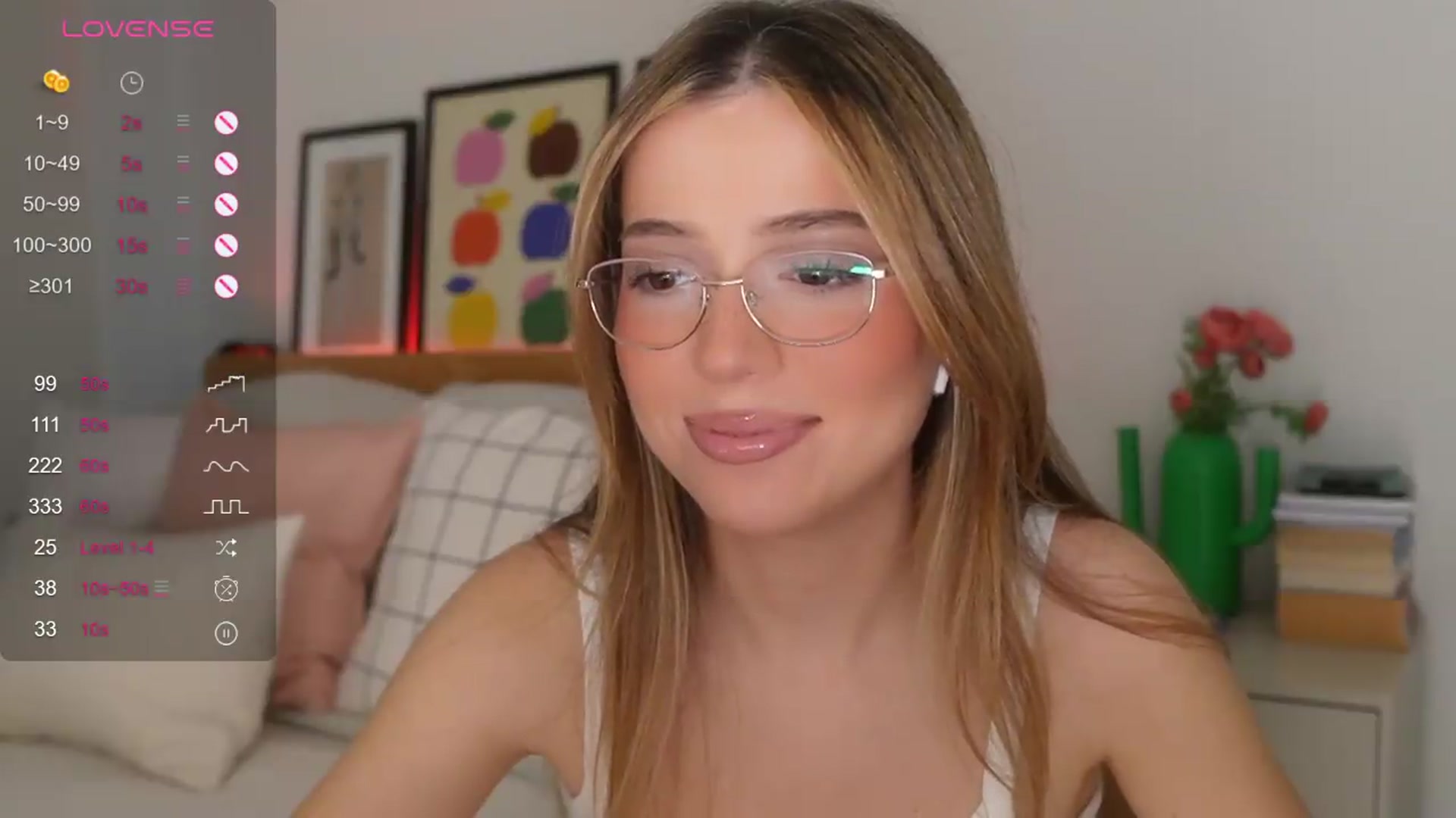 Gallery image thumbnail from cutiee's myfreecams stream on, 05/05/2026, 05:15 image 15 of 20