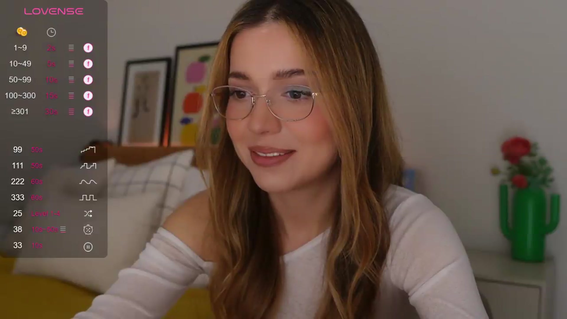 Gallery image thumbnail from cutiee's myfreecams stream on, 05/22/2026, 07:41 image 13 of 20