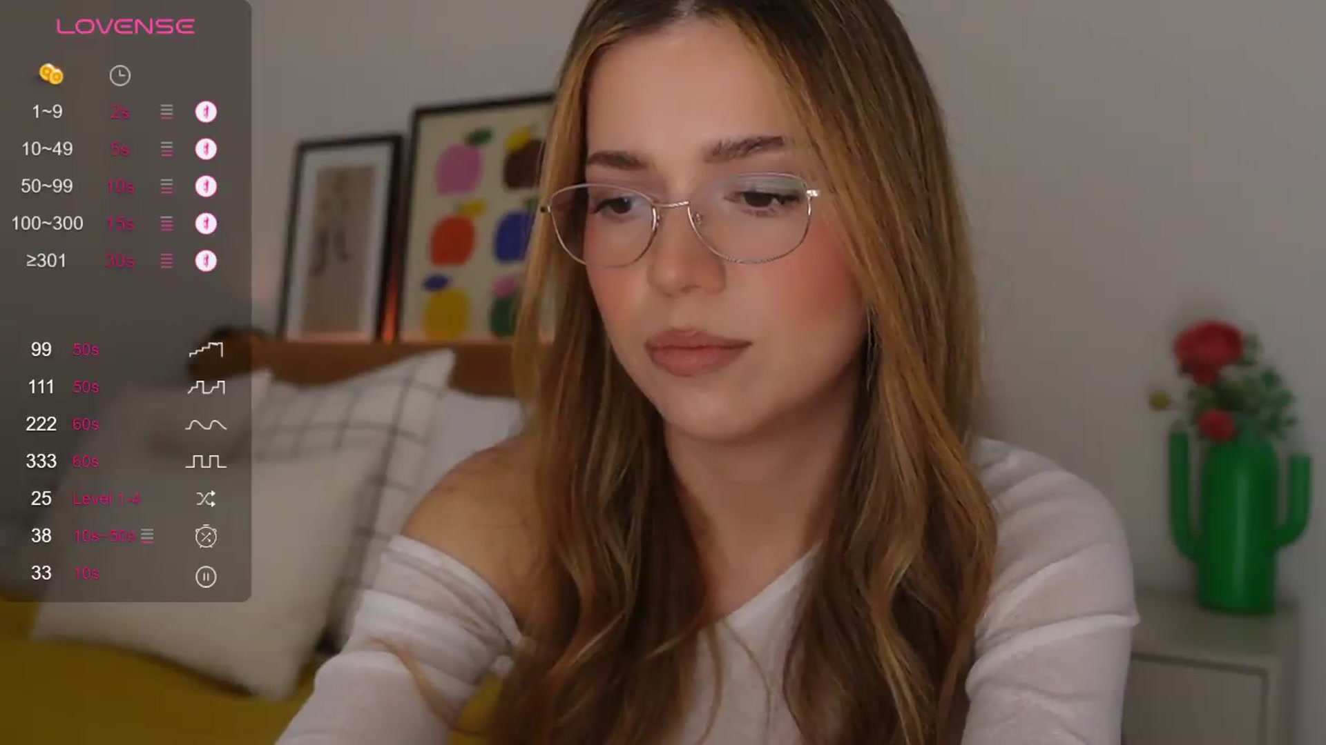 Gallery image thumbnail from cutiee's myfreecams stream on, 05/22/2026, 07:41 image 18 of 20
