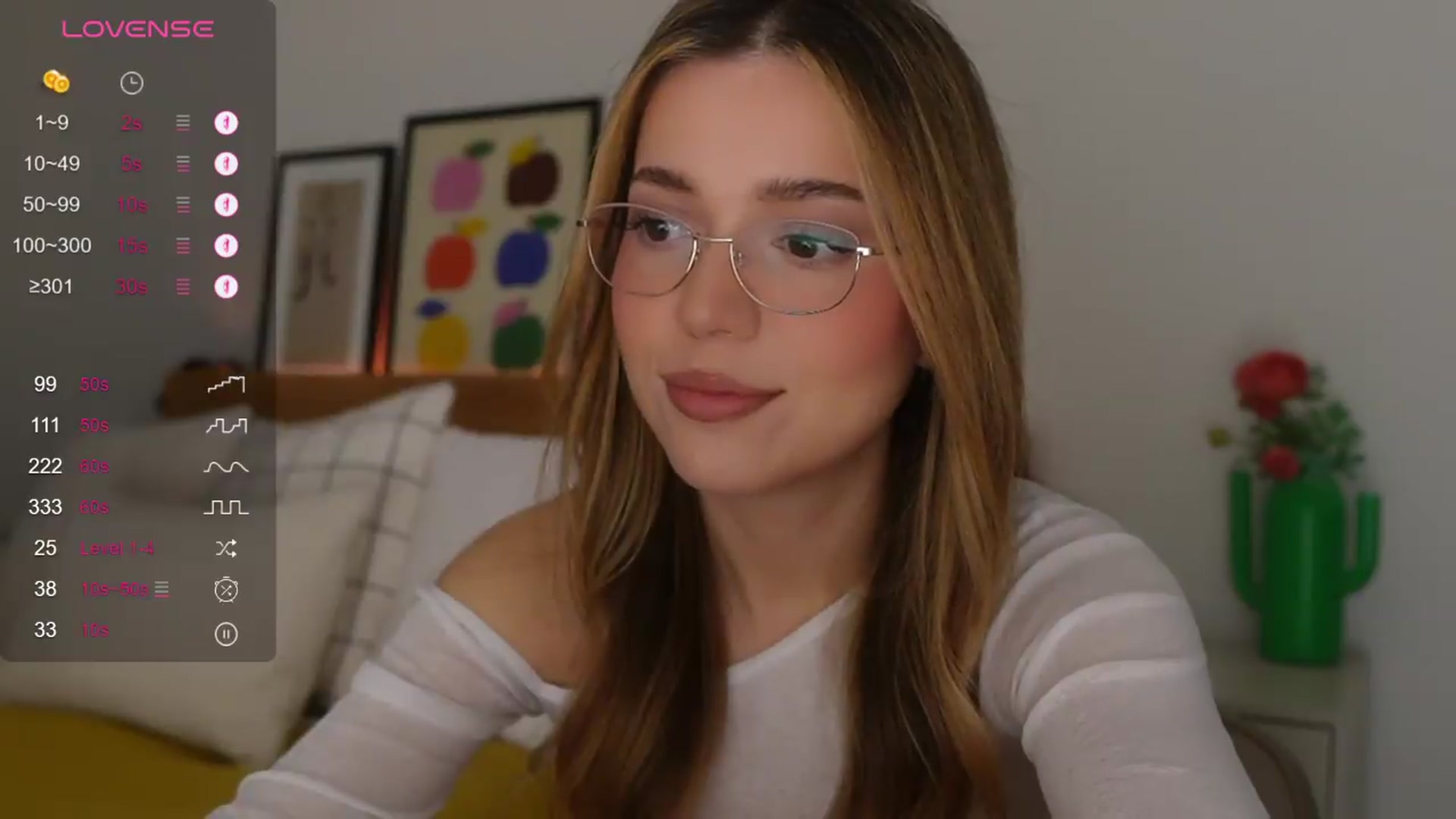 Gallery image thumbnail from cutiee's myfreecams stream on, 05/22/2026, 07:41 image 4 of 20