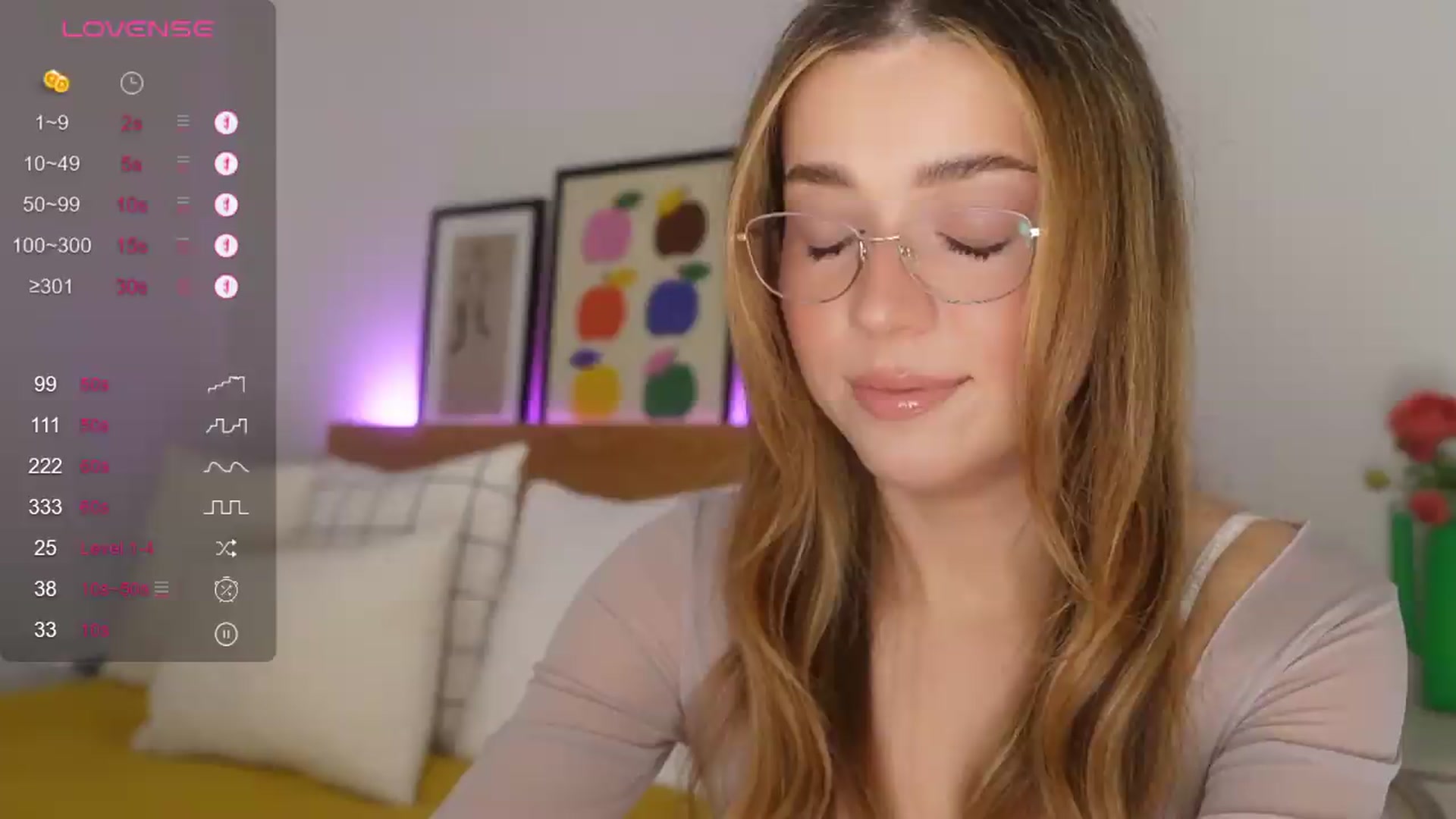 Gallery image thumbnail from cutiee's myfreecams stream on, 05/23/2026, 03:47 image 16 of 20