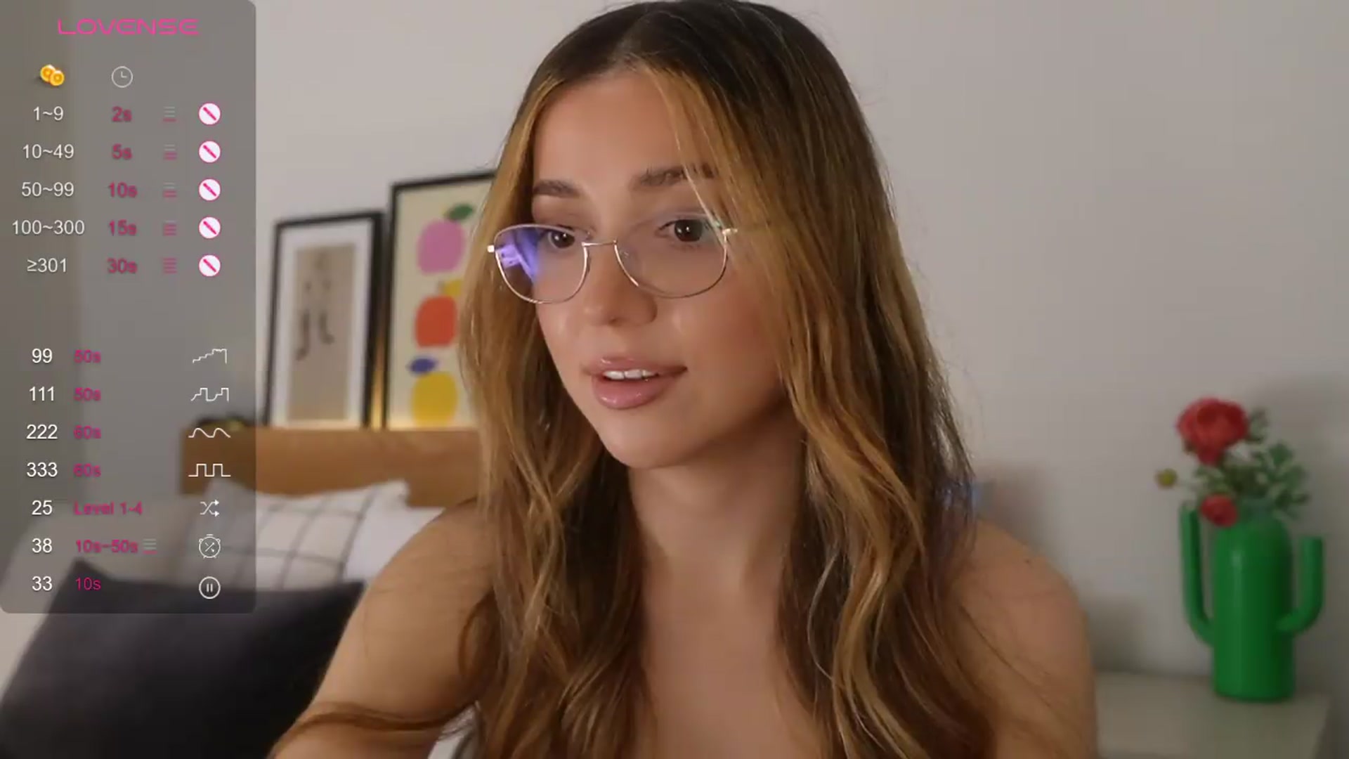 Gallery image thumbnail from cutiee's myfreecams stream on, 05/26/2026, 07:02 image 14 of 20