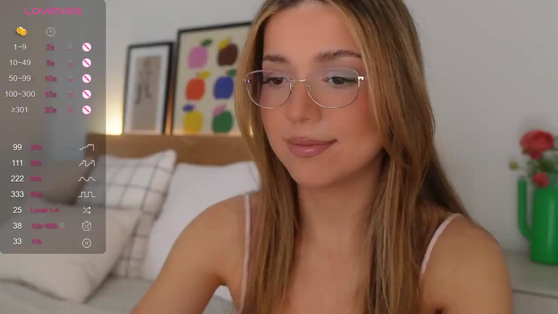 Gallery image thumbnail from cutiee's myfreecams stream on, 05/31/2026, 05:04 image 10 of 20