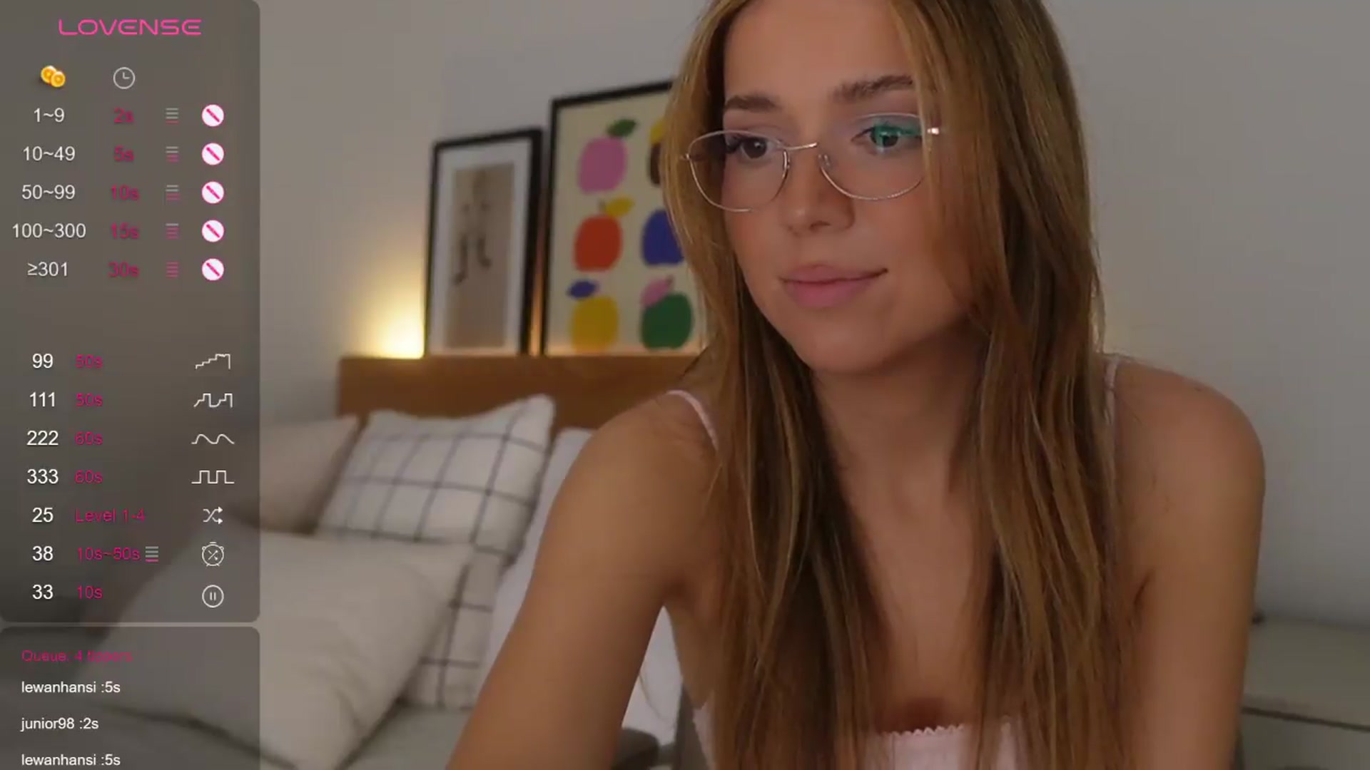 Gallery image thumbnail from cutiee's myfreecams stream on, 05/31/2026, 07:35 image 16 of 20
