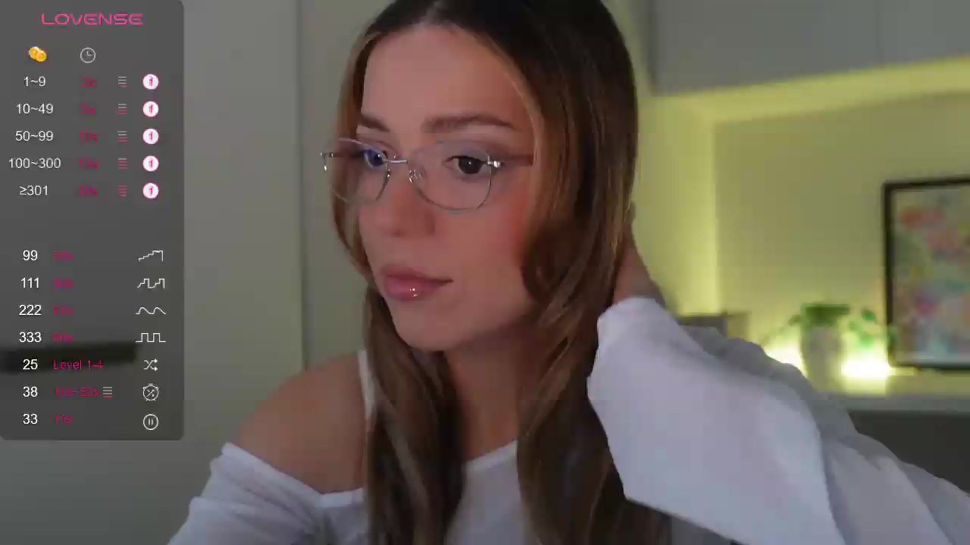 Gallery image thumbnail from cutiee's myfreecams stream on, 06/01/2026, 01:29 image 9 of 20