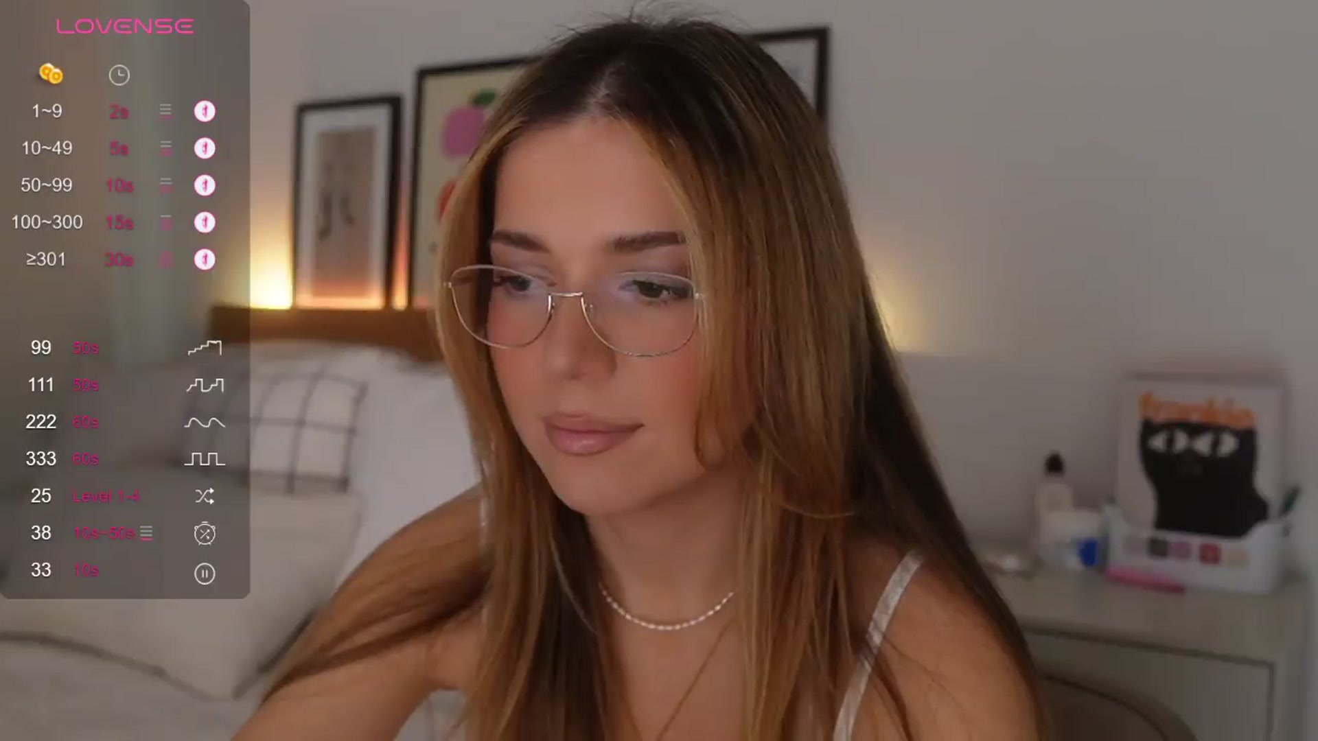 Gallery image thumbnail from cutiee's myfreecams stream on, 06/06/2026, 06:35 image 4 of 20
