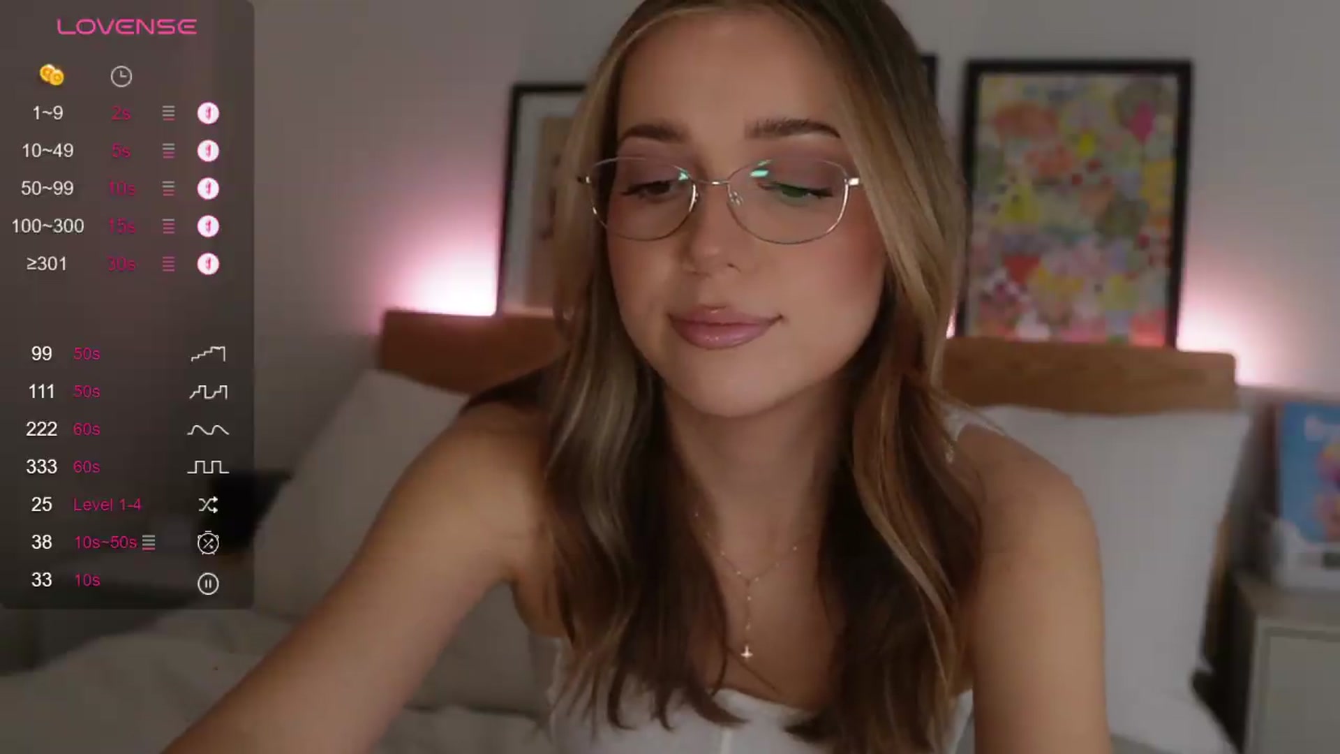 Gallery image thumbnail from cutiee's myfreecams stream on, 06/25/2026, 06:19 image 9 of 20