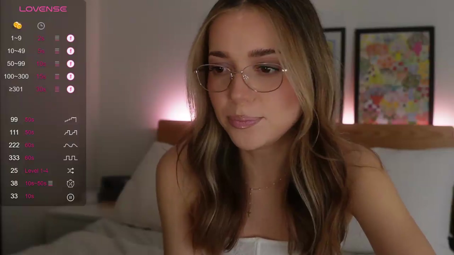 Gallery image thumbnail from cutiee's myfreecams stream on, 06/25/2026, 07:10 image 14 of 20