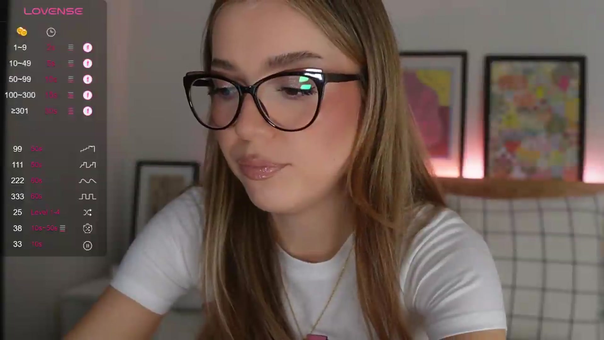 Gallery image thumbnail from cutiee's myfreecams stream on, 07/07/2026, 04:24 image 4 of 20