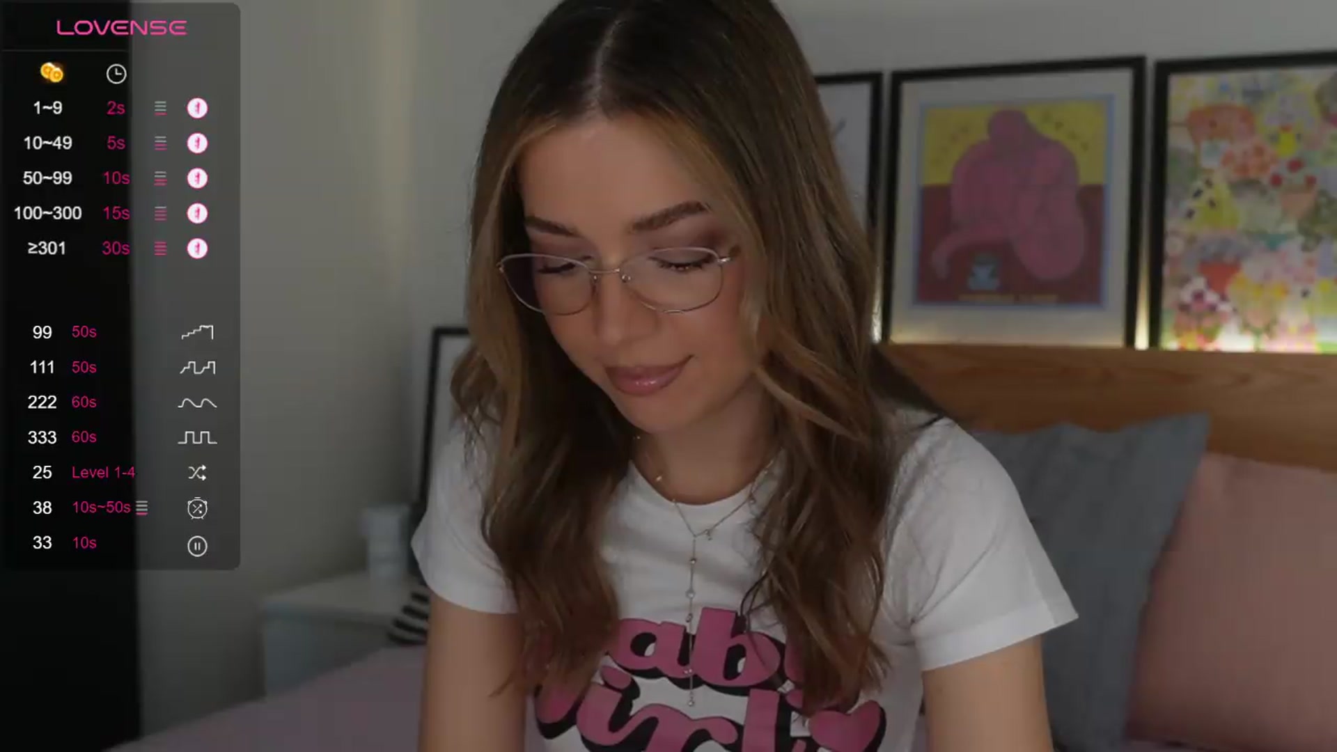 Gallery image thumbnail from cutiee's myfreecams stream on, 07/31/2026, 03:18 image 13 of 20