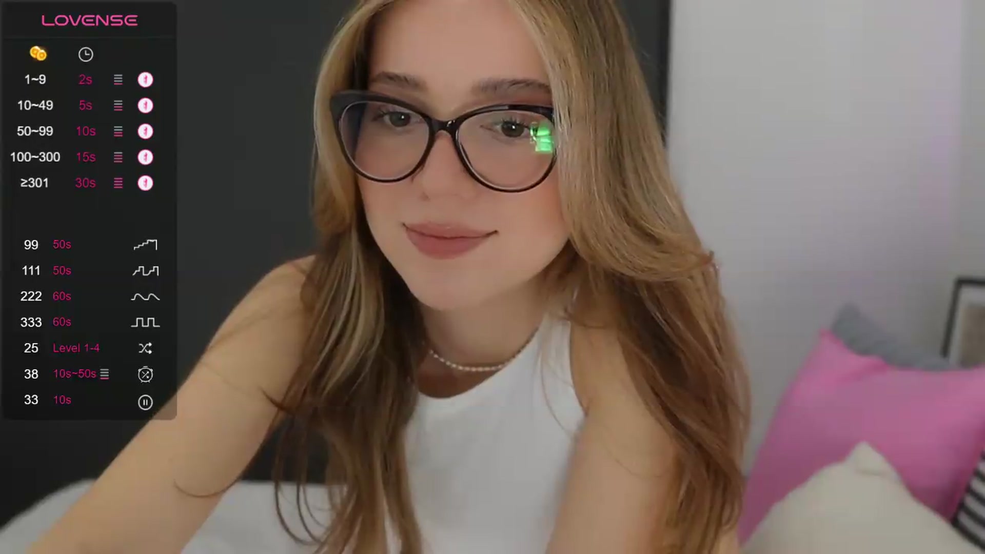 Gallery image thumbnail from cutiee's myfreecams stream on, 08/09/2026, 03:53 image 7 of 20