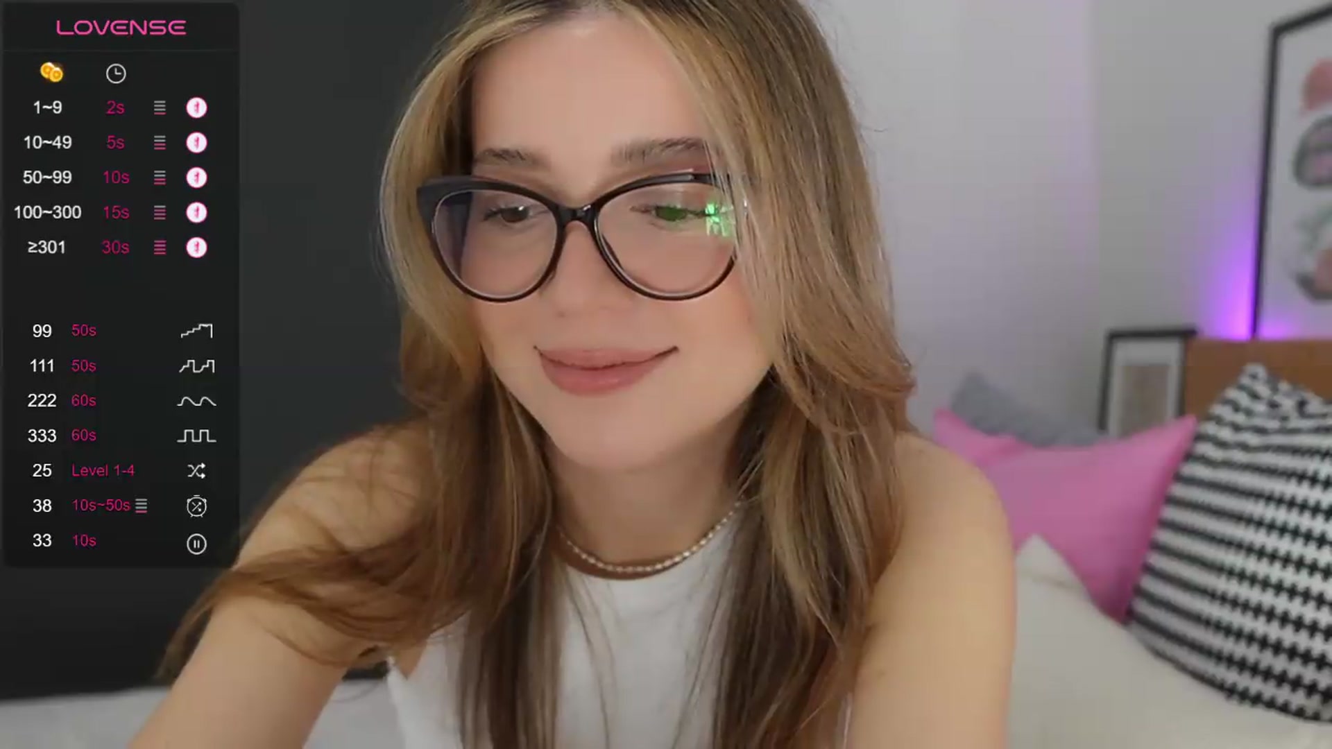 Gallery image thumbnail from cutiee's myfreecams stream on, 08/09/2026, 03:53 image 15 of 20