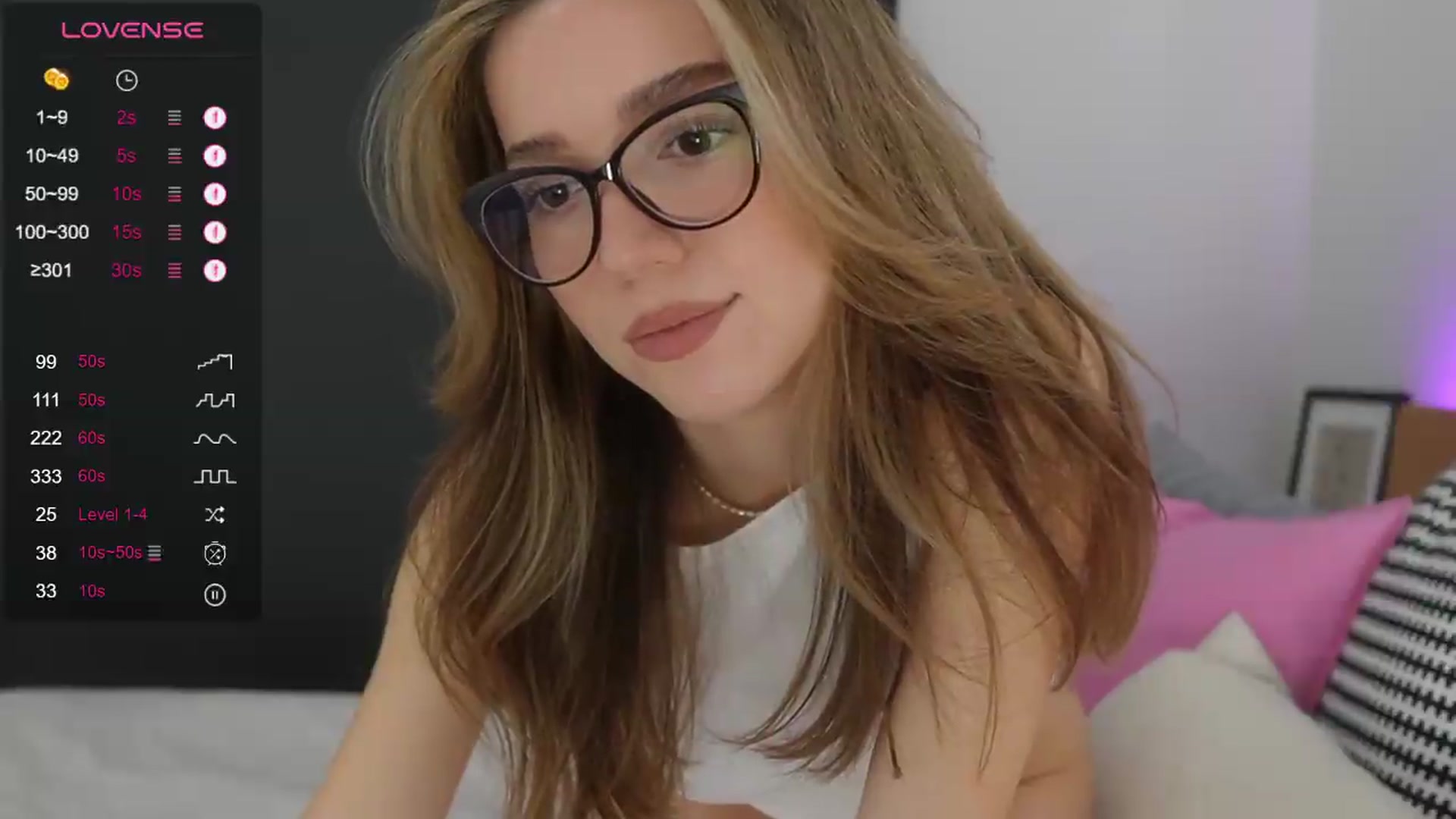Gallery image thumbnail from cutiee's myfreecams stream on, 08/09/2026, 04:14 image 3 of 20
