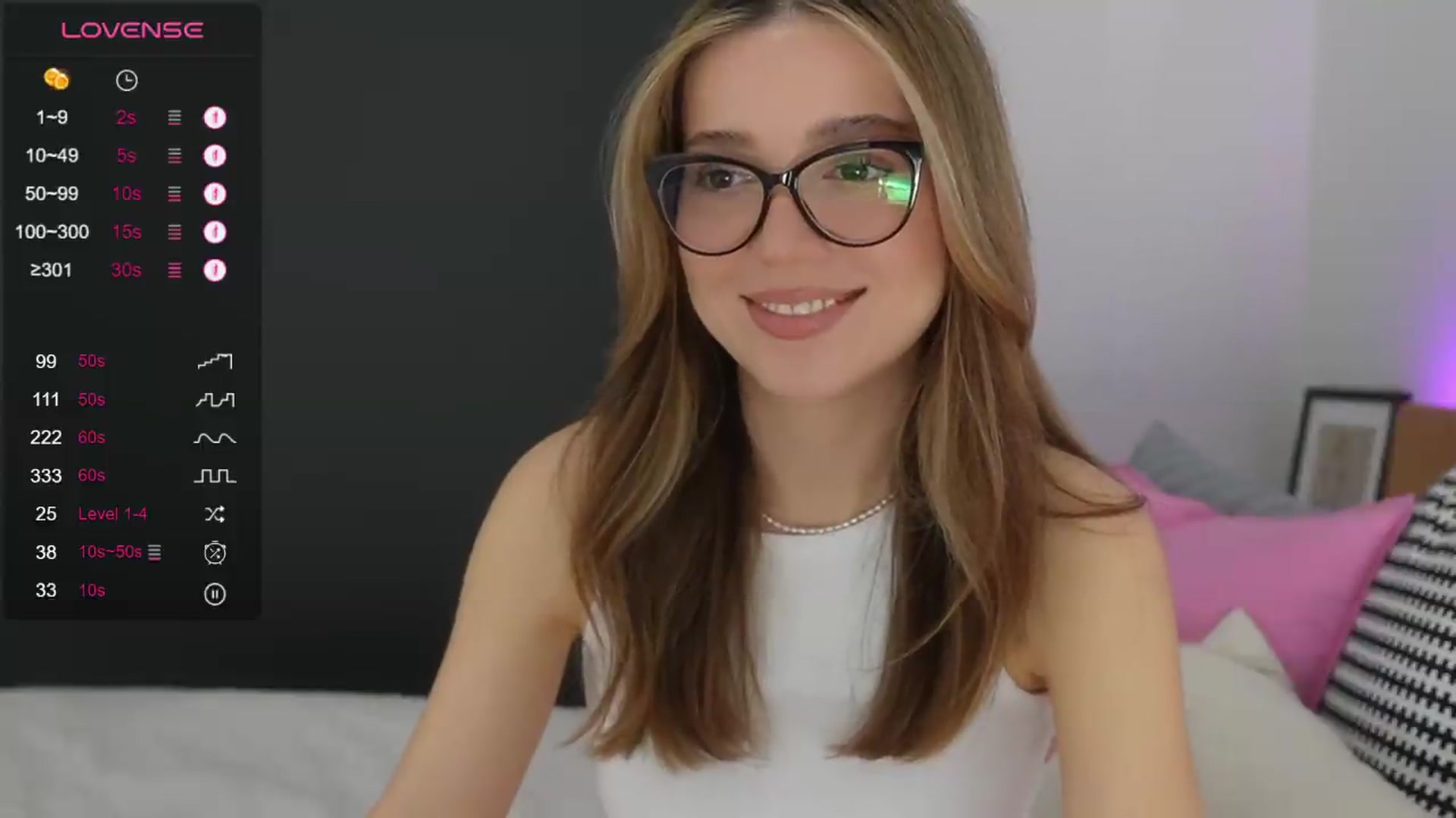 Gallery image thumbnail from cutiee's myfreecams stream on, 08/09/2026, 04:14 image 16 of 20