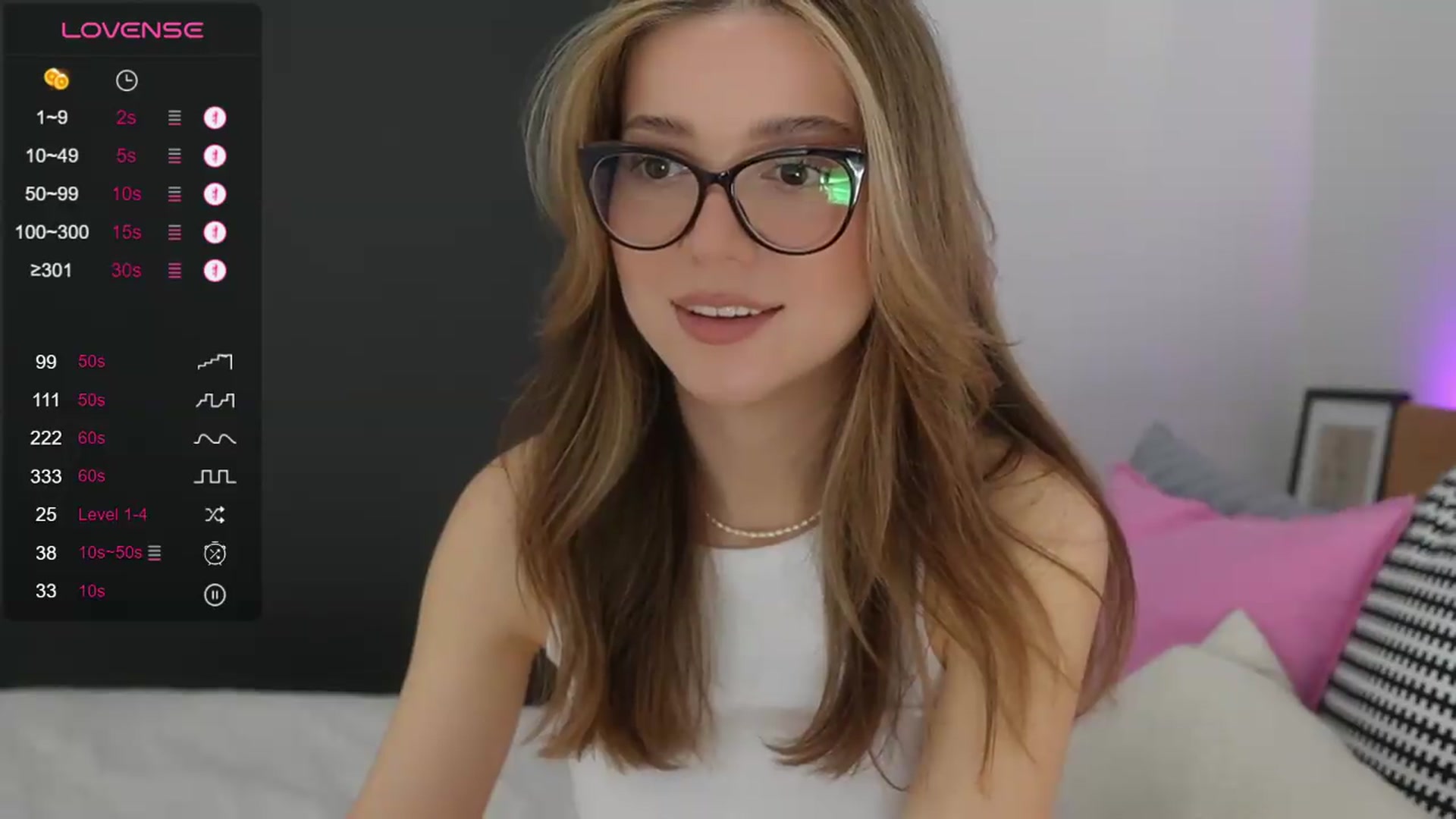 Gallery image thumbnail from cutiee's myfreecams stream on, 08/09/2026, 04:14 image 6 of 20