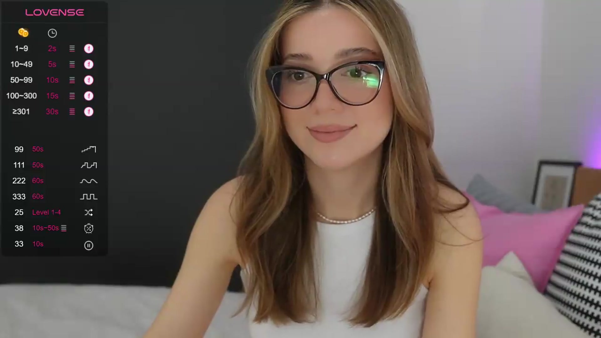 Gallery image thumbnail from cutiee's myfreecams stream on, 08/09/2026, 04:14 image 10 of 20