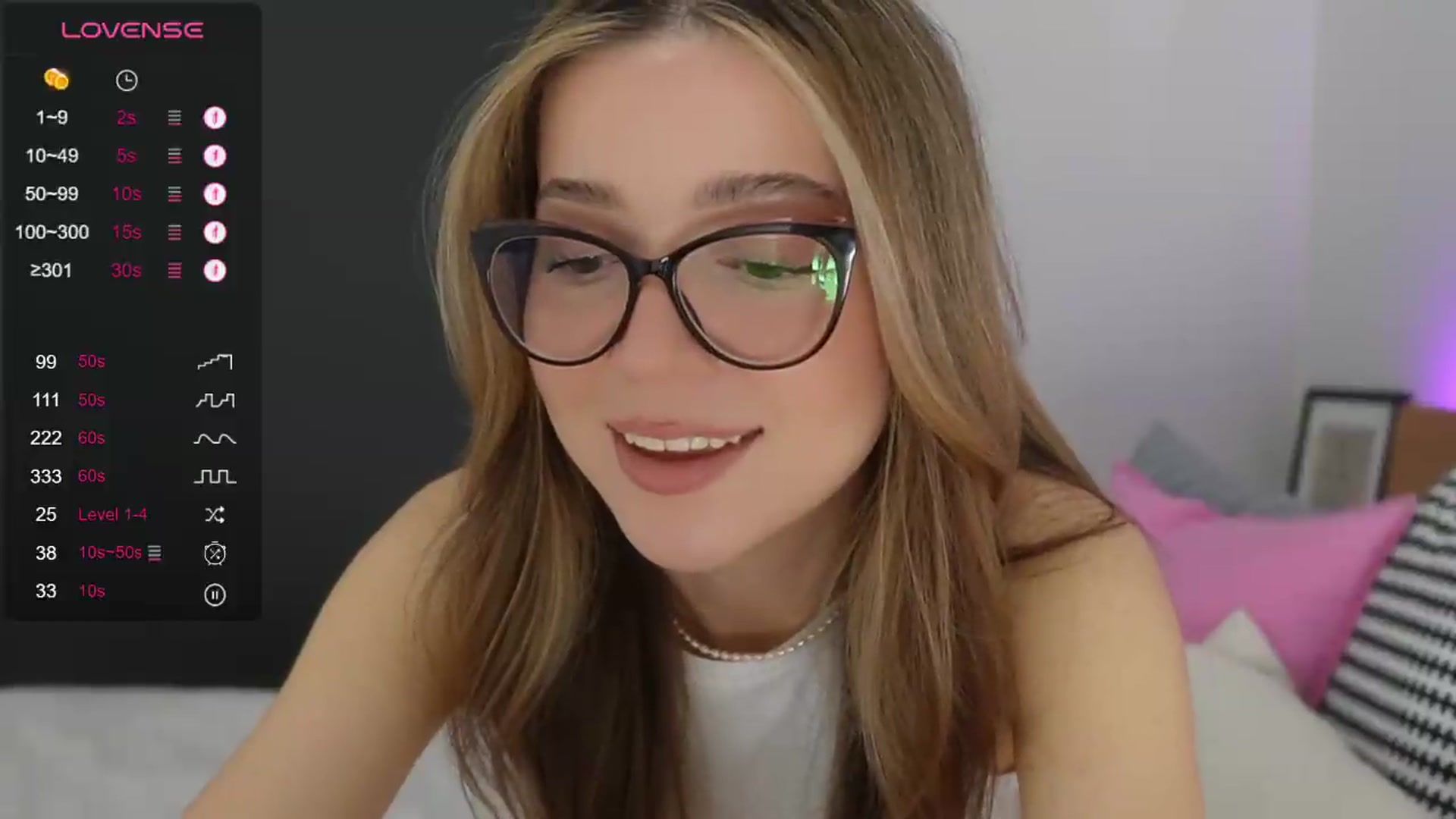 Gallery image thumbnail from cutiee's myfreecams stream on, 08/09/2026, 04:14 image 15 of 20