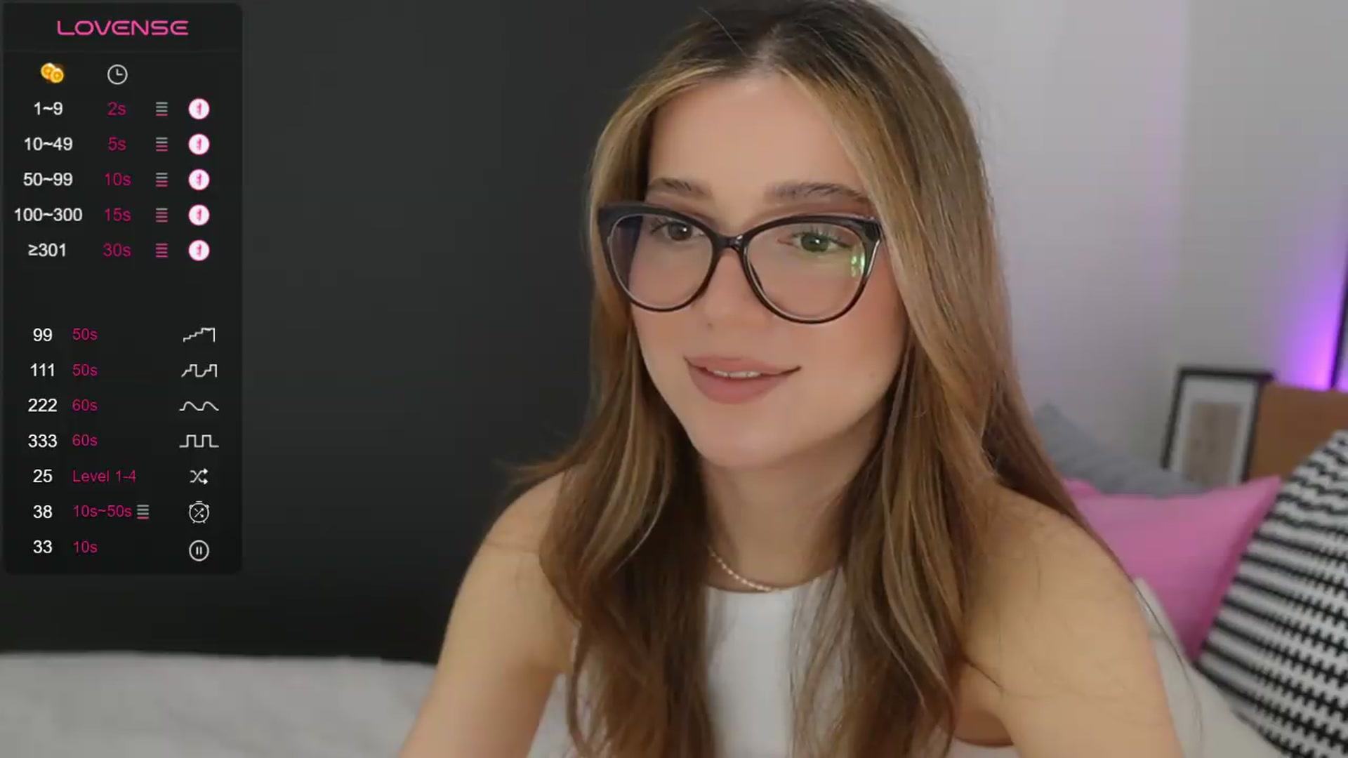 Gallery image thumbnail from cutiee's myfreecams stream on, 08/09/2026, 05:05 image 11 of 20