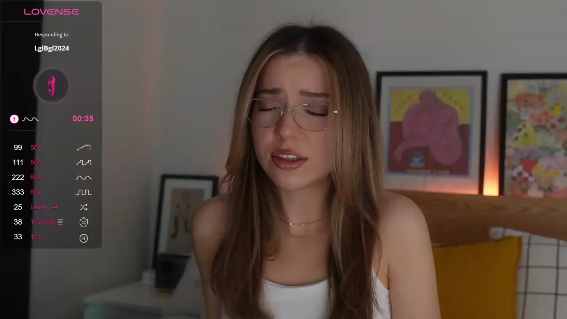 Gallery image thumbnail from cutiee's myfreecams stream on, 08/20/2026, 05:21 image 13 of 20
