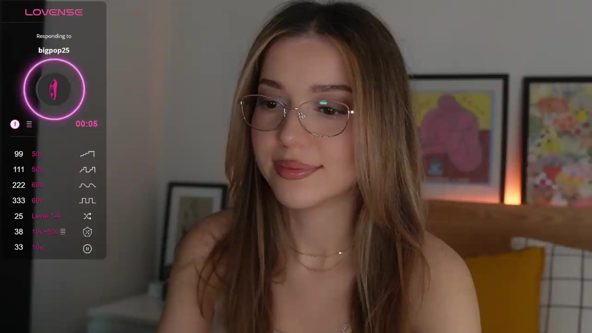 Gallery image thumbnail from cutiee's myfreecams stream on, 08/20/2026, 05:21 image 10 of 20