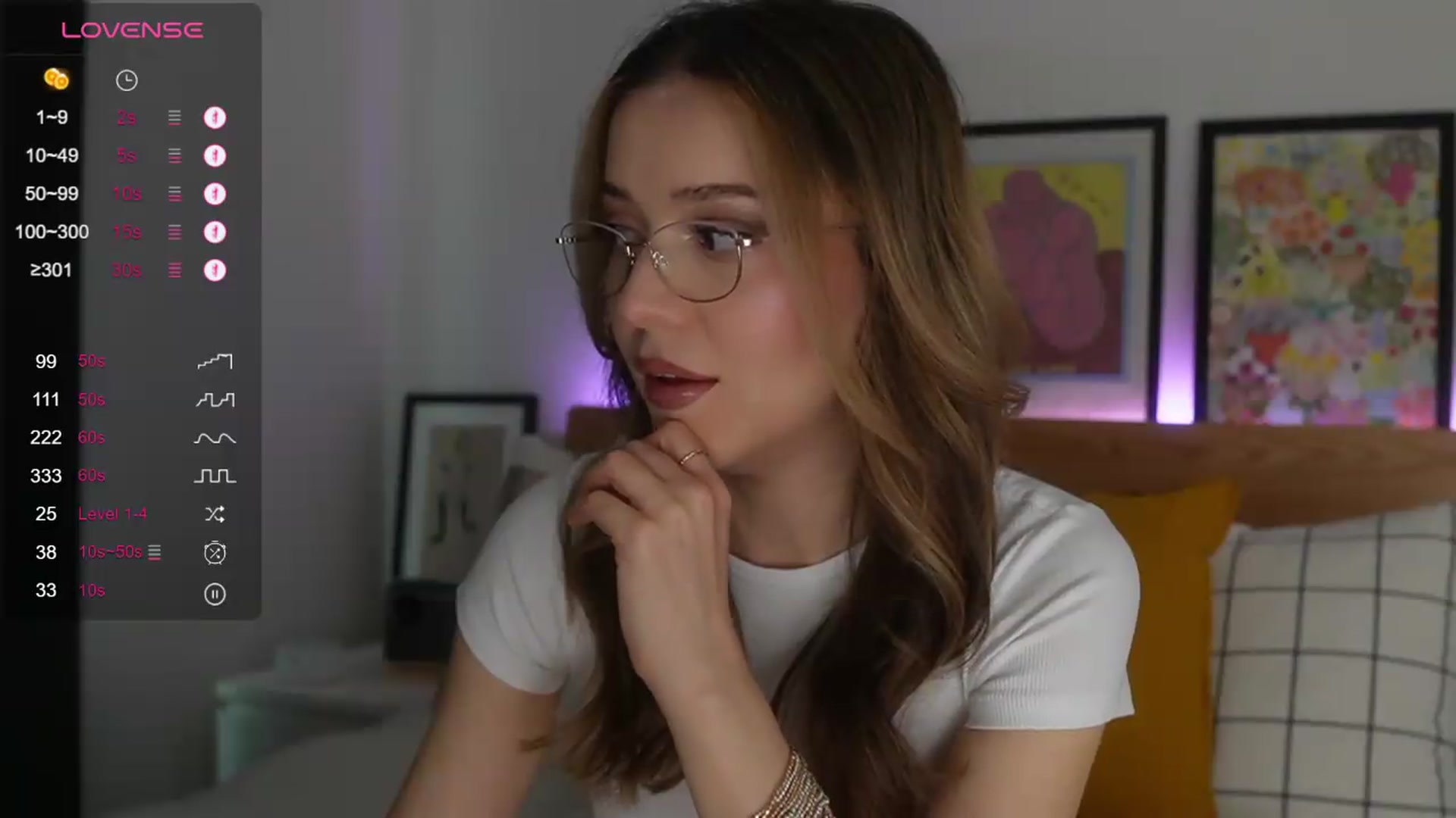 Gallery image thumbnail from cutiee's myfreecams stream on, 08/21/2026, 05:56 image 15 of 20