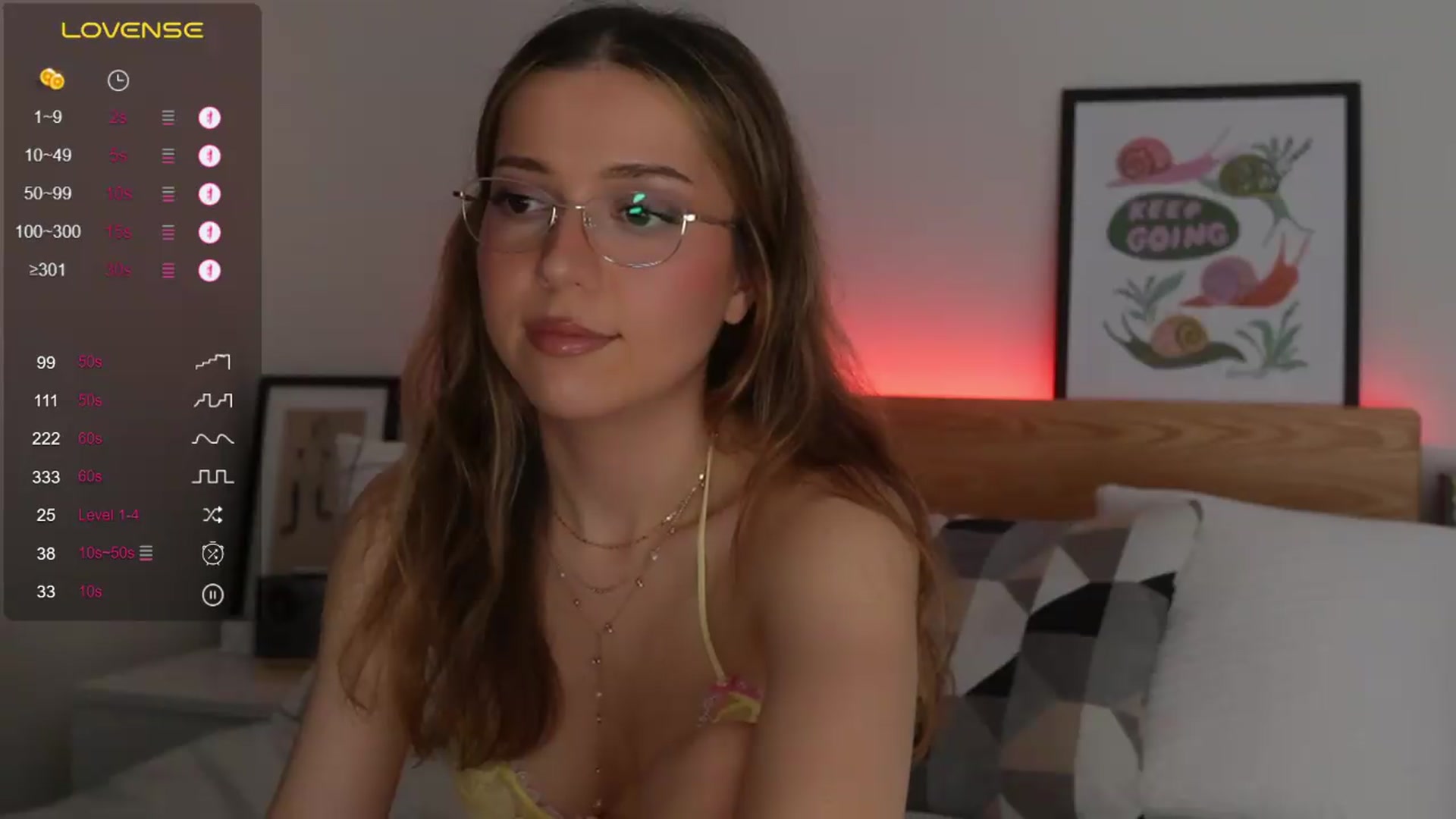 Gallery image thumbnail from cutiee's myfreecams stream on, 08/31/2026, 08:17 image 16 of 20