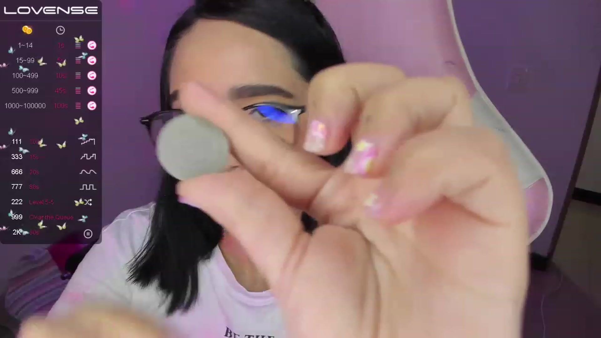 Gallery image thumbnail from cutienanii's myfreecams stream on, 12/20/2022, 05:17 image 3 of 20