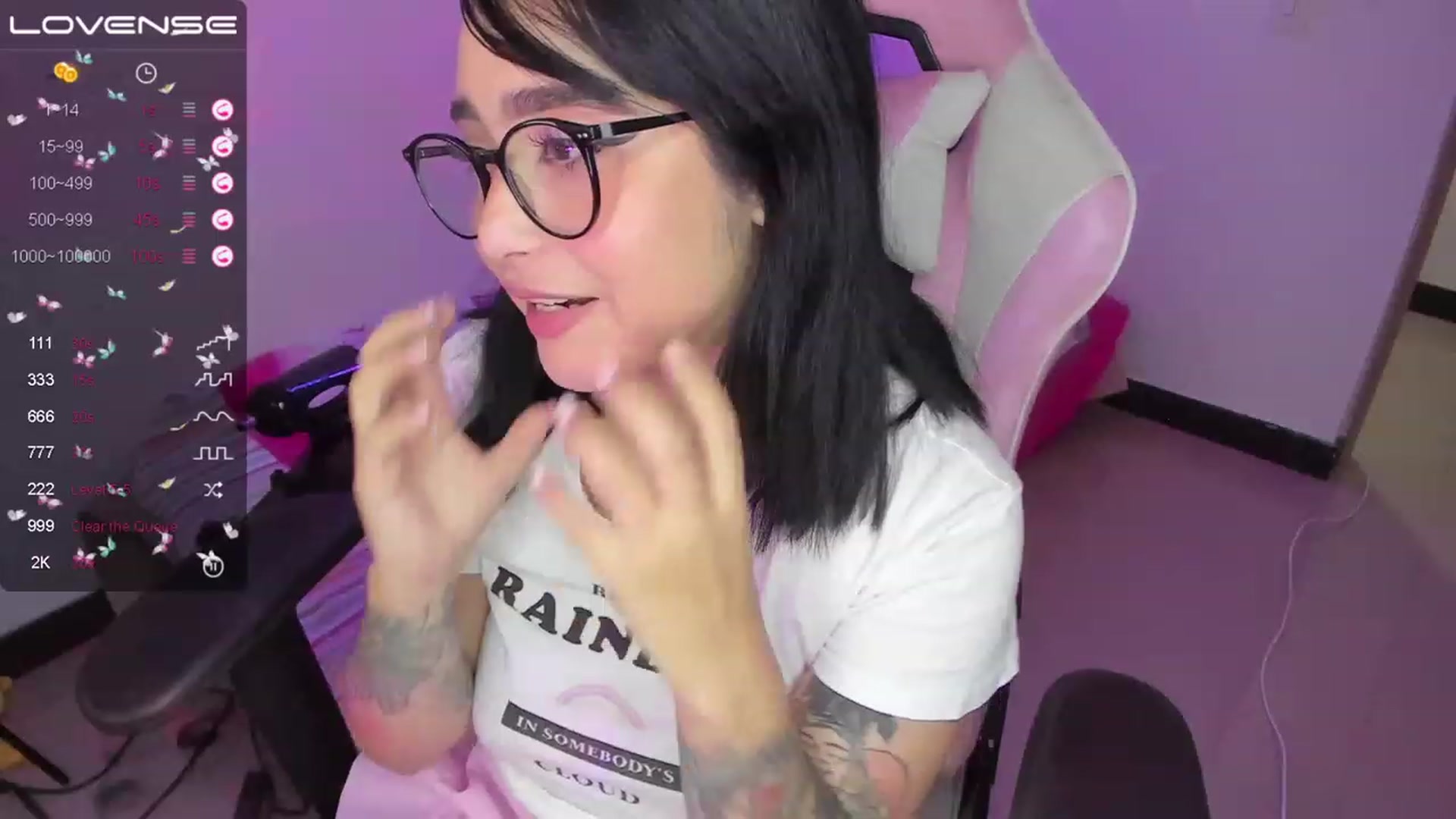 Gallery image thumbnail from cutienanii's myfreecams stream on, 12/20/2022, 05:17 image 12 of 20
