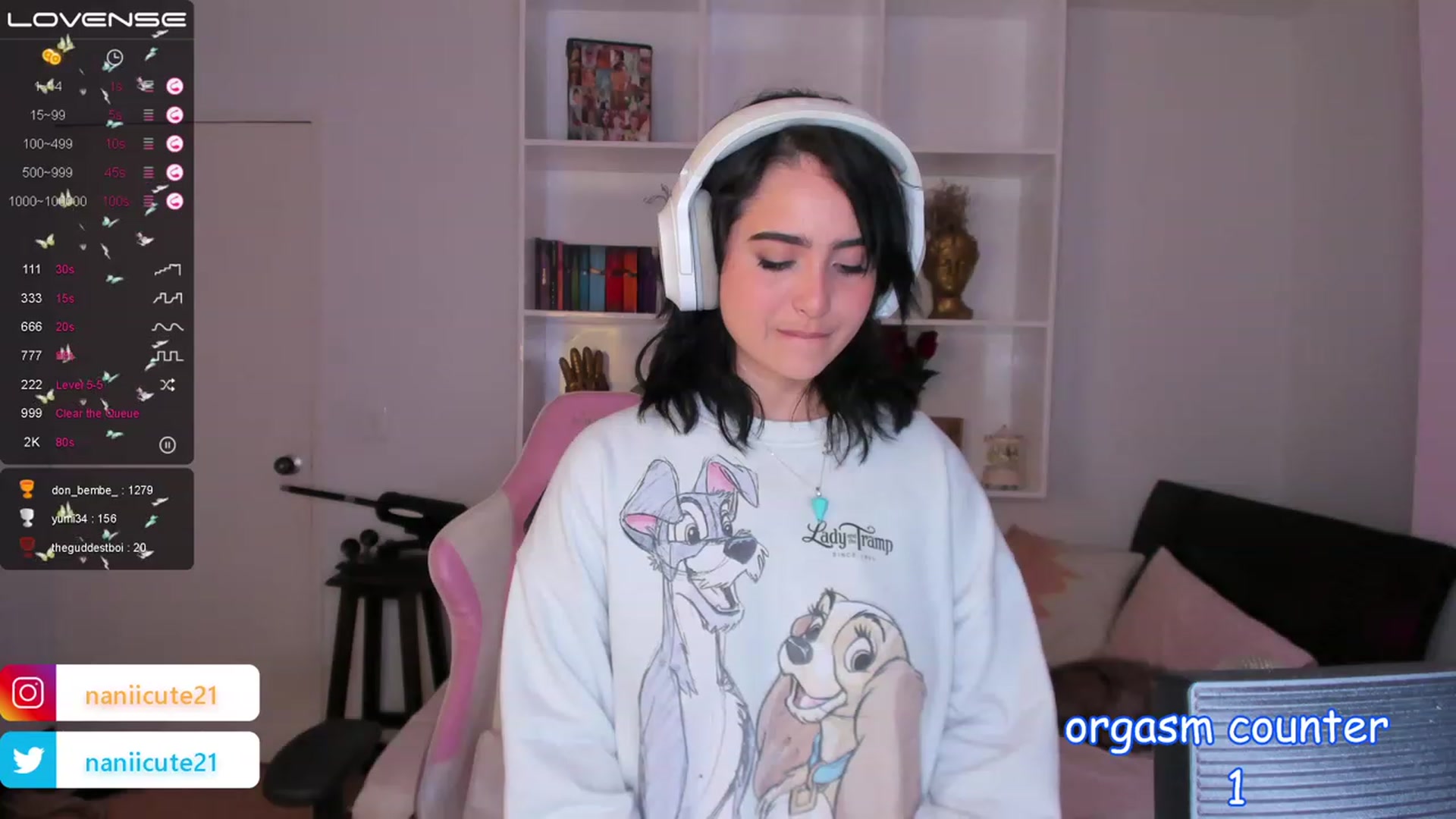 Gallery image thumbnail from cutienanii's myfreecams stream on, 05/22/2023, 03:47 image 18 of 20