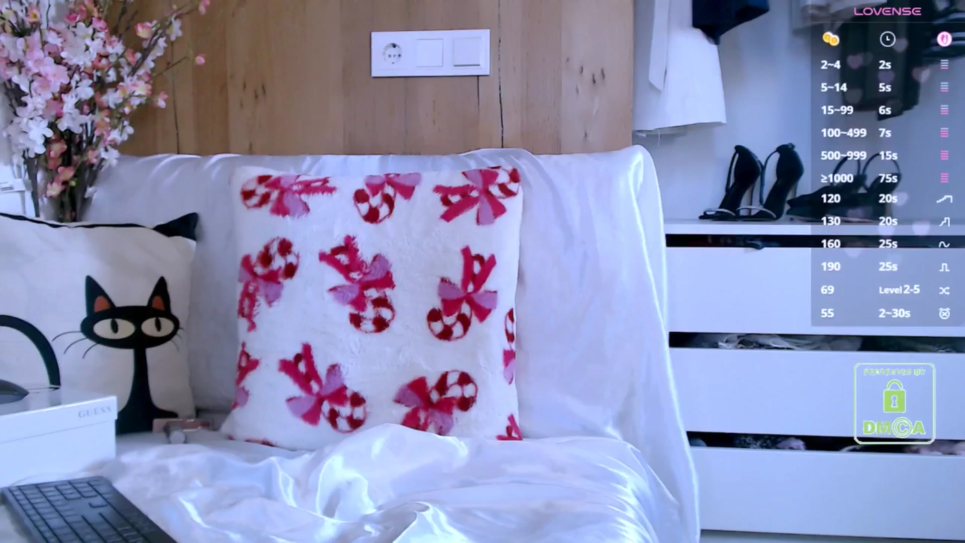 Gallery image thumbnail from cutienextdoor's myfreecams stream on, 03/15/2026, 15:22 image 7 of 20