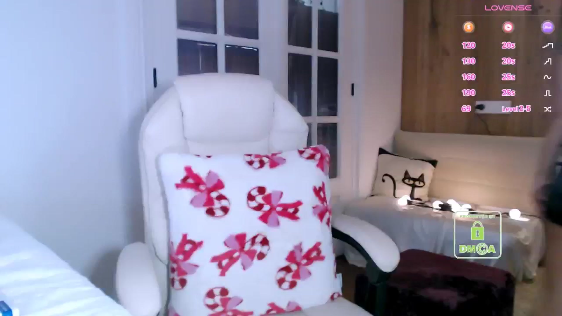 Gallery image thumbnail from cutienextdoor's myfreecams stream on, 04/12/2026, 16:12 image 10 of 20