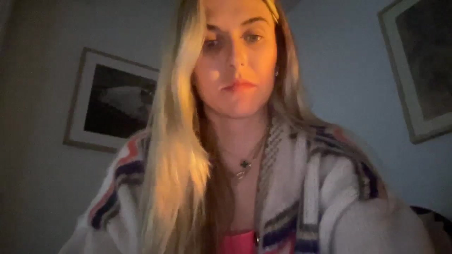 Gallery image thumbnail from cutiepiekayla's myfreecams stream on, 01/06/2024, 06:14 image 20 of 20