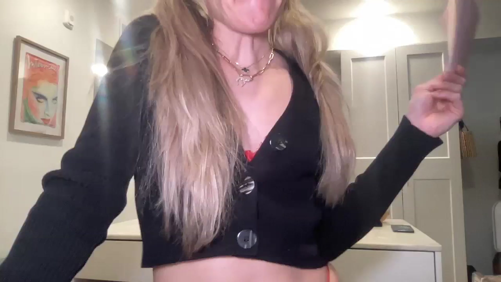 Gallery image thumbnail from cutiepiekayla's myfreecams stream on, 01/06/2024, 22:54 image 1 of 20