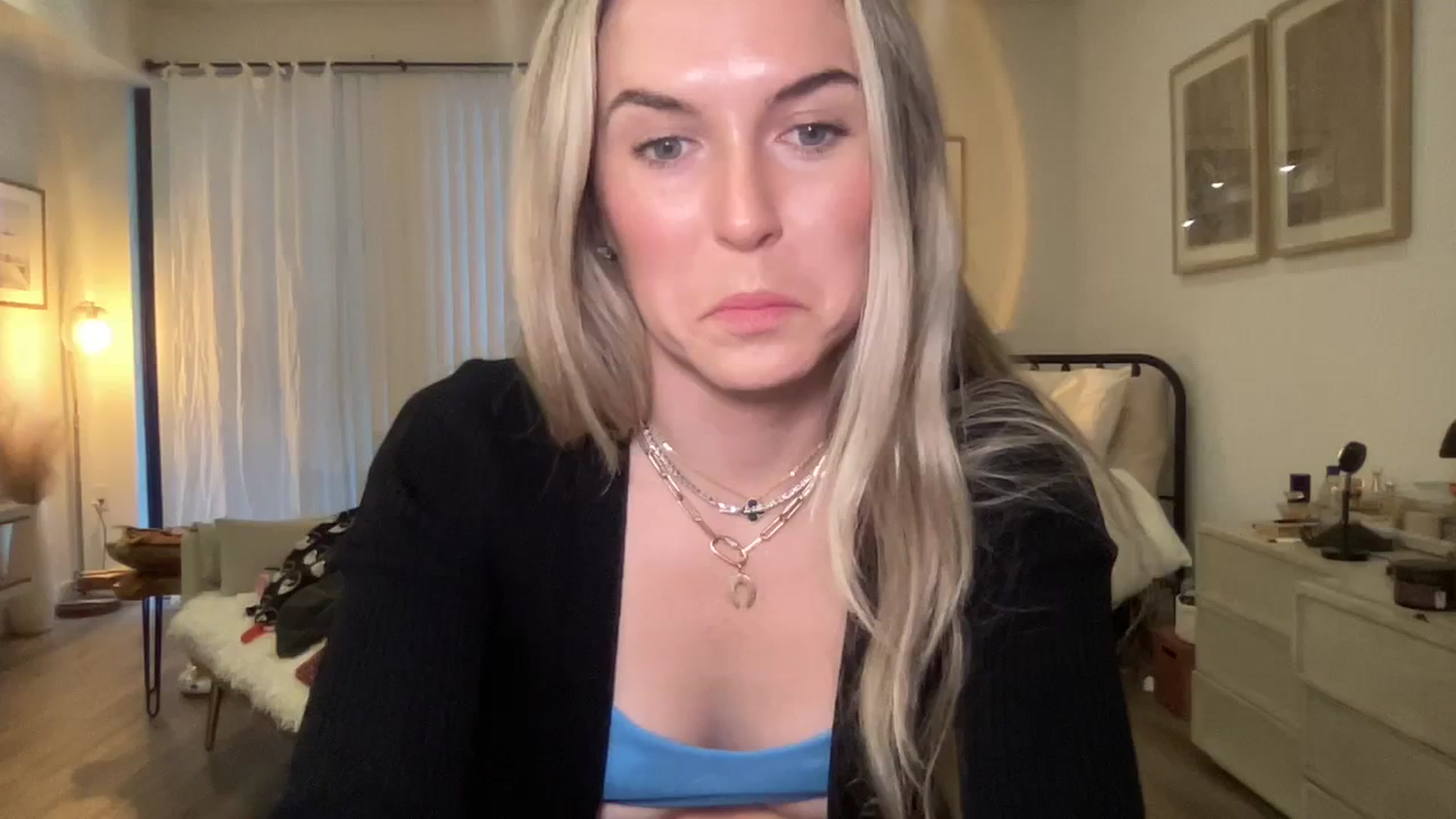 Gallery image thumbnail from cutiepiekayla's myfreecams stream on, 01/07/2024, 23:38 image 11 of 20