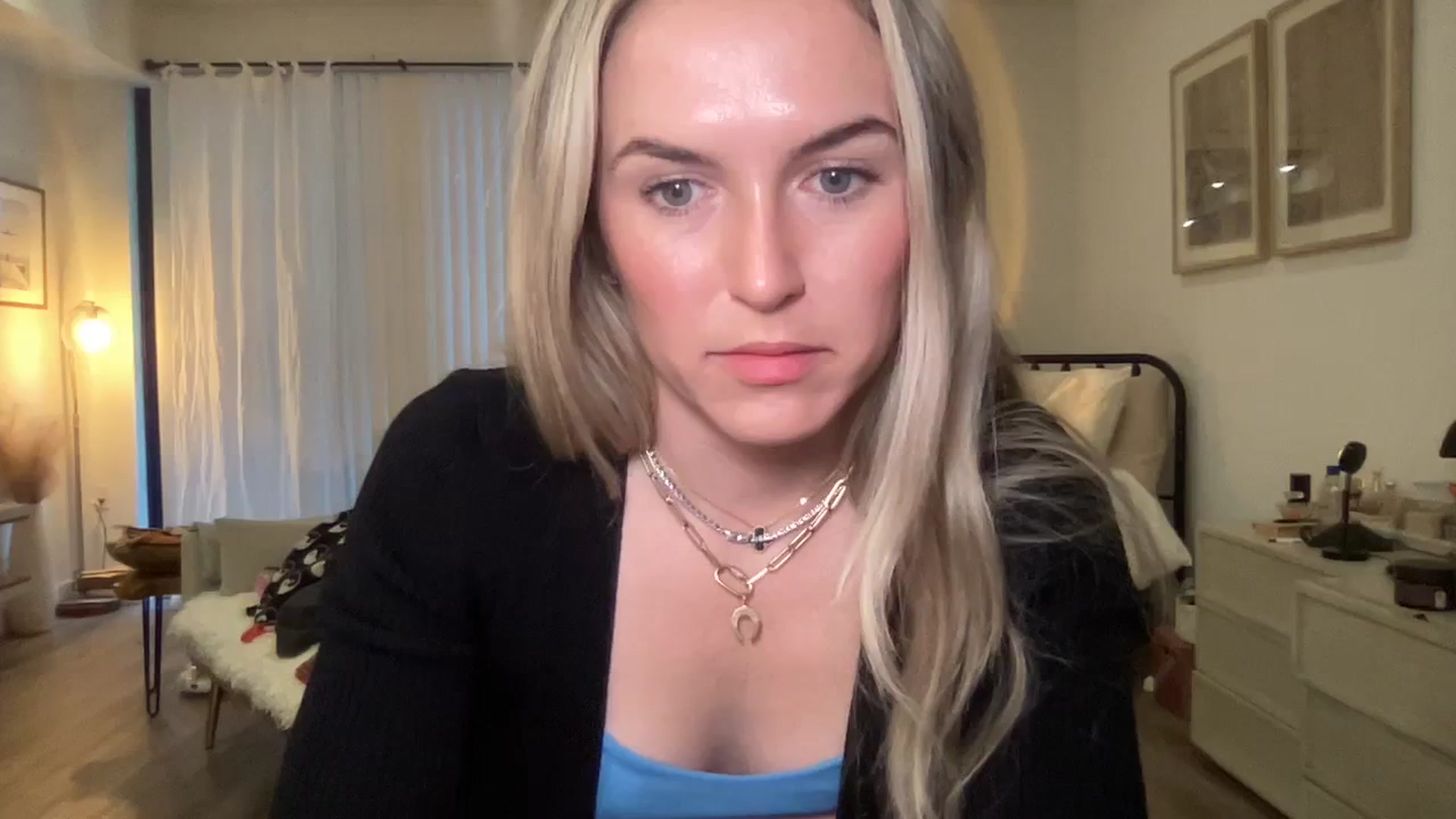 Gallery image thumbnail from cutiepiekayla's myfreecams stream on, 01/07/2024, 23:38 image 9 of 20
