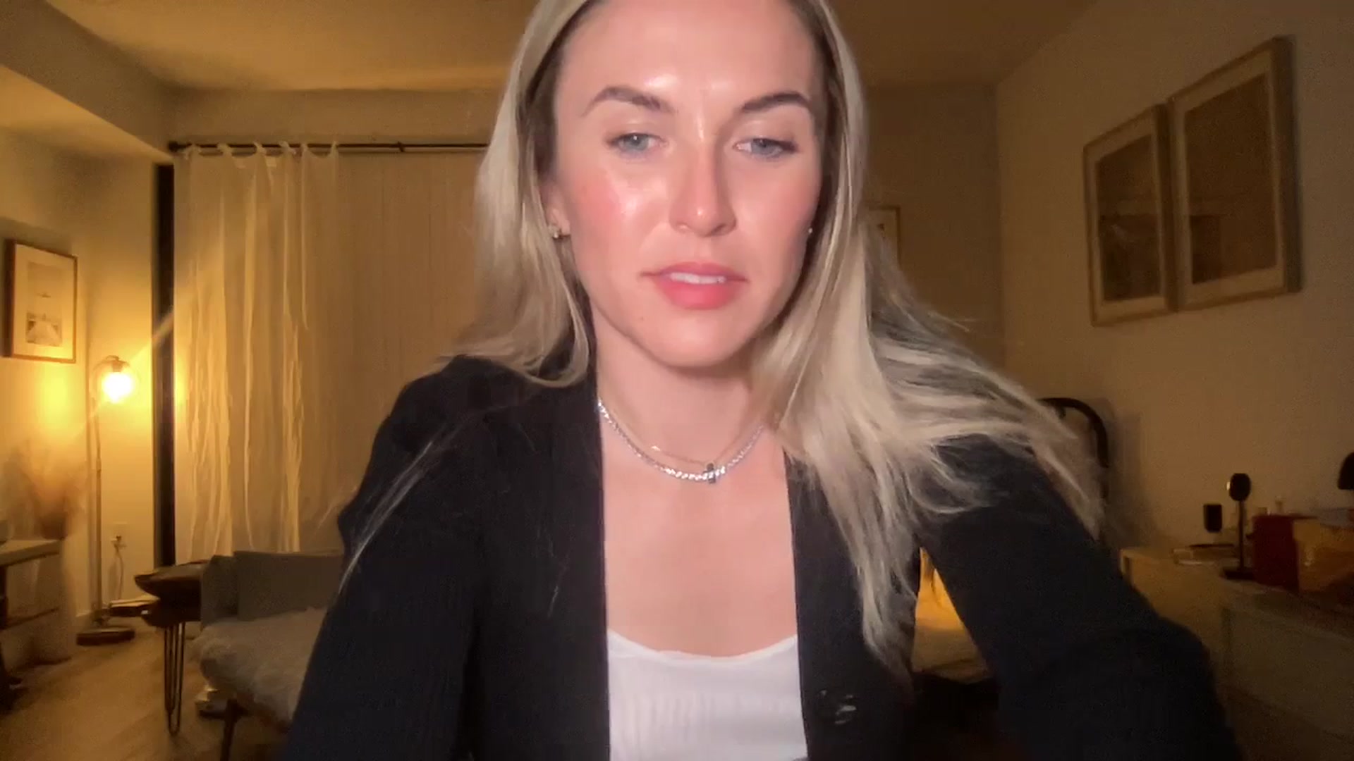 Gallery image thumbnail from cutiepiekayla's myfreecams stream on, 01/09/2024, 13:32 image 9 of 20
