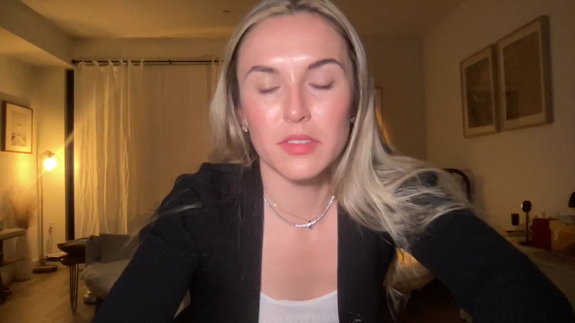 Gallery image thumbnail from cutiepiekayla's myfreecams stream on, 01/09/2024, 13:32 image 7 of 20