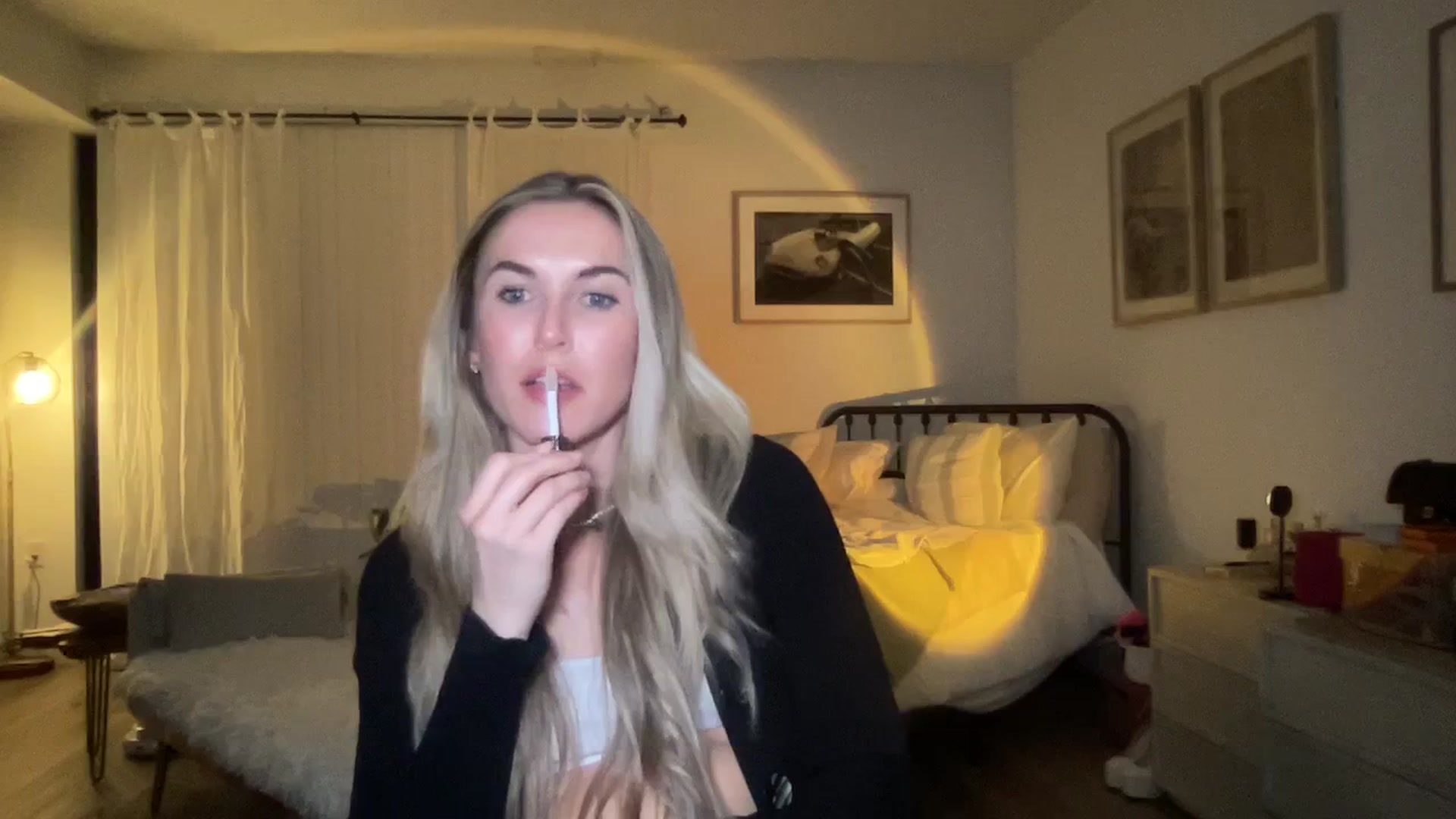 Gallery image thumbnail from cutiepiekayla's myfreecams stream on, 01/09/2024, 14:44 image 17 of 20