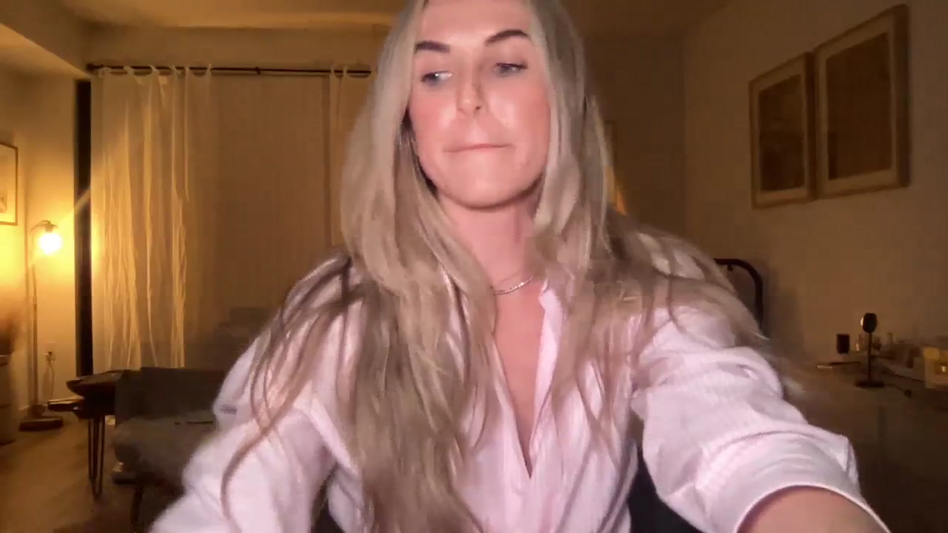 Gallery image thumbnail from cutiepiekayla's myfreecams stream on, 01/10/2024, 07:58 image 16 of 20